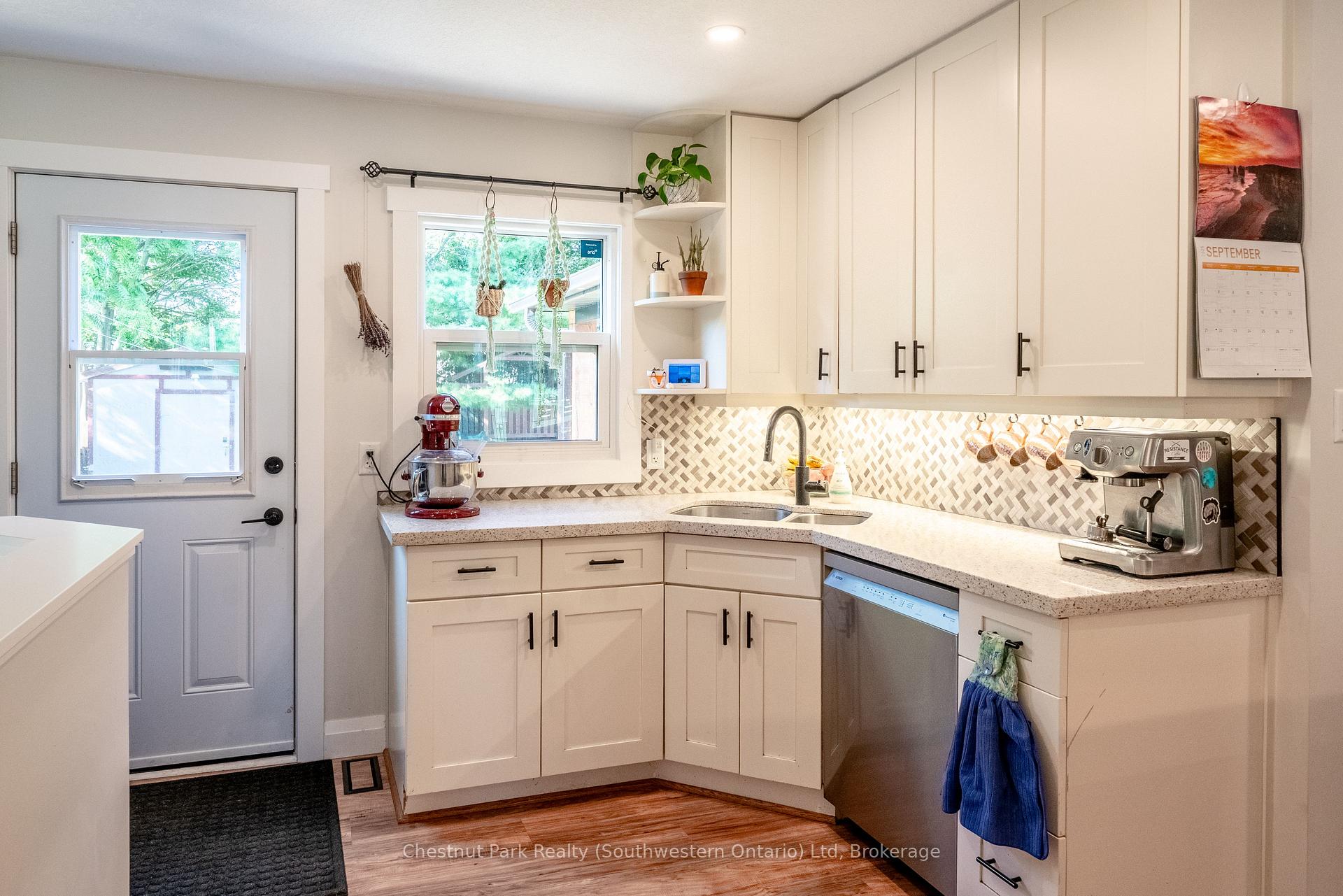 Photo 10 of 6 Goldie Avenue, Guelph, Junction/Onward Willow — HOMEH