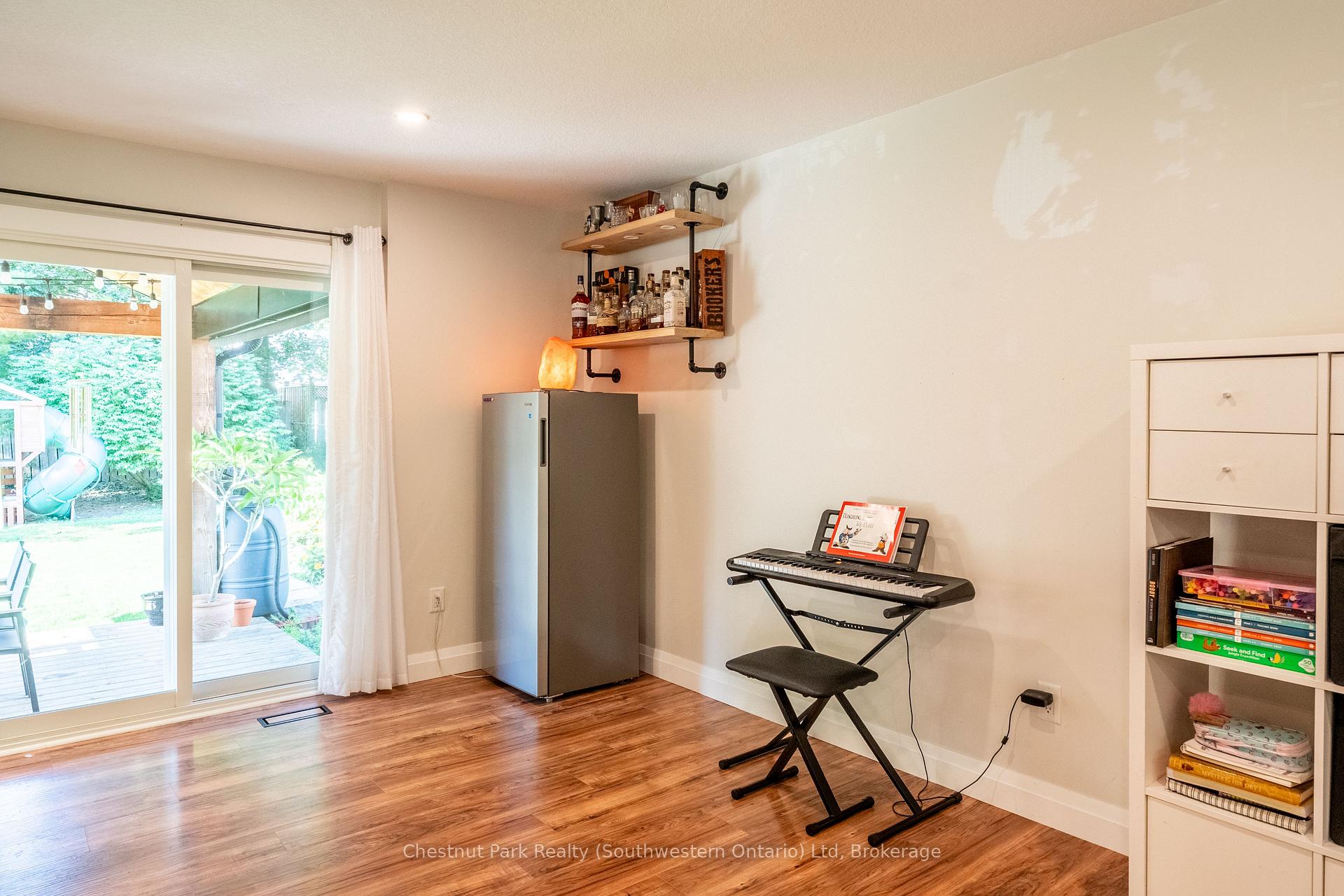 Photo 14 of 6 Goldie Avenue, Guelph, Junction/Onward Willow — HOMEH