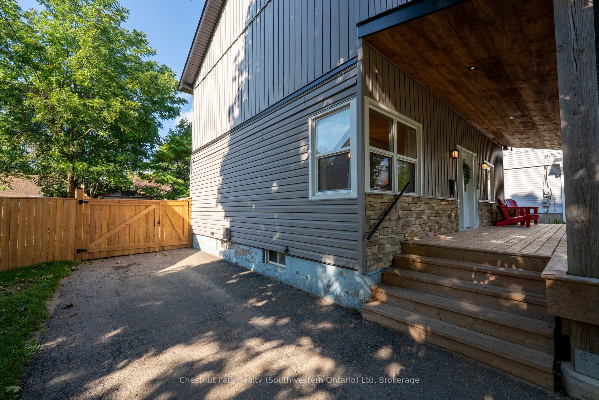 Photo 32 of 6 Goldie Avenue, Guelph, Junction/Onward Willow — HOMEH