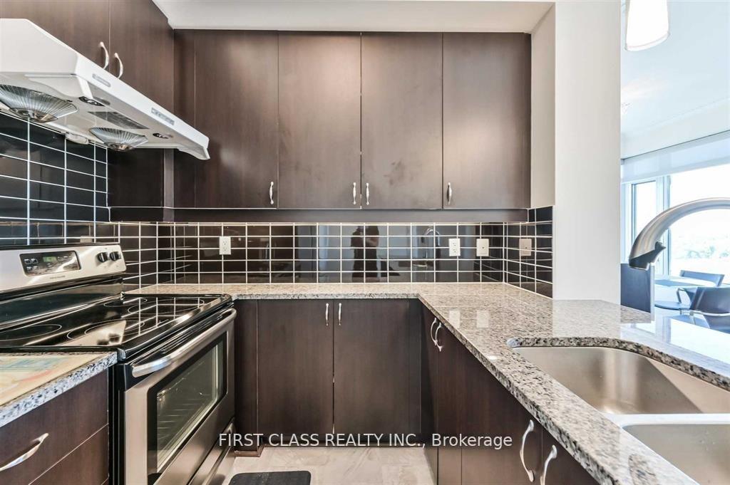 Photo 9 of Unit 702, 8130 Birchmount Road, Markham, Unionville — HOMEH