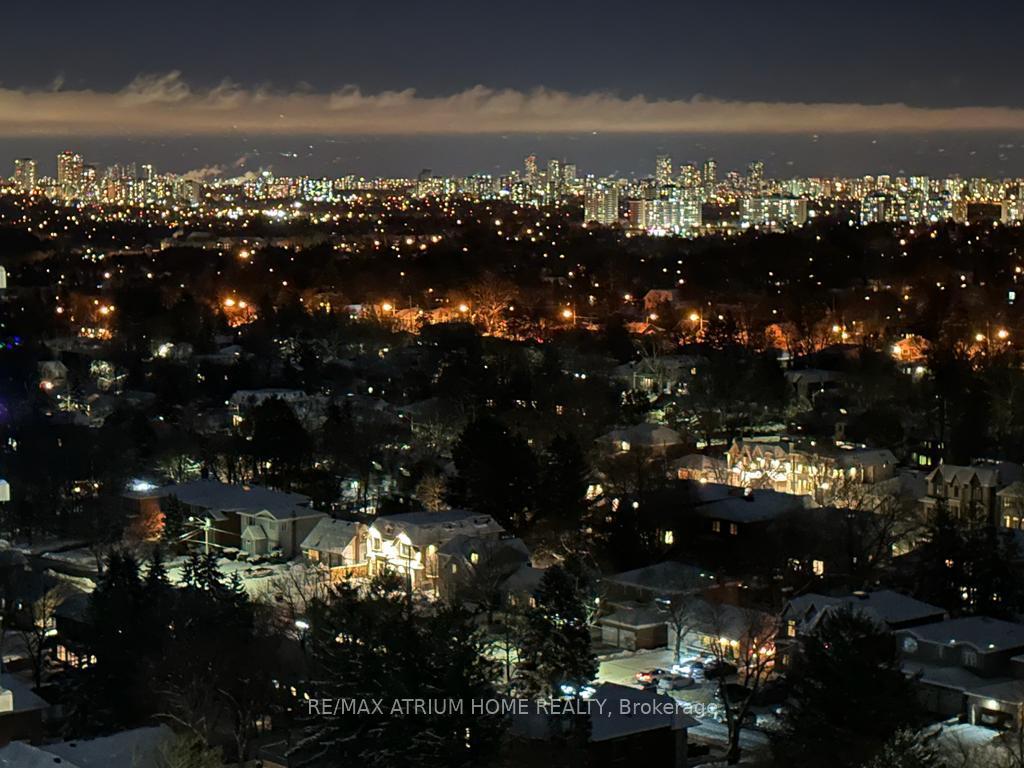 Photo 5 of Unit 1905, 7165 Yonge Street, Markham, Thornhill — HOMEH