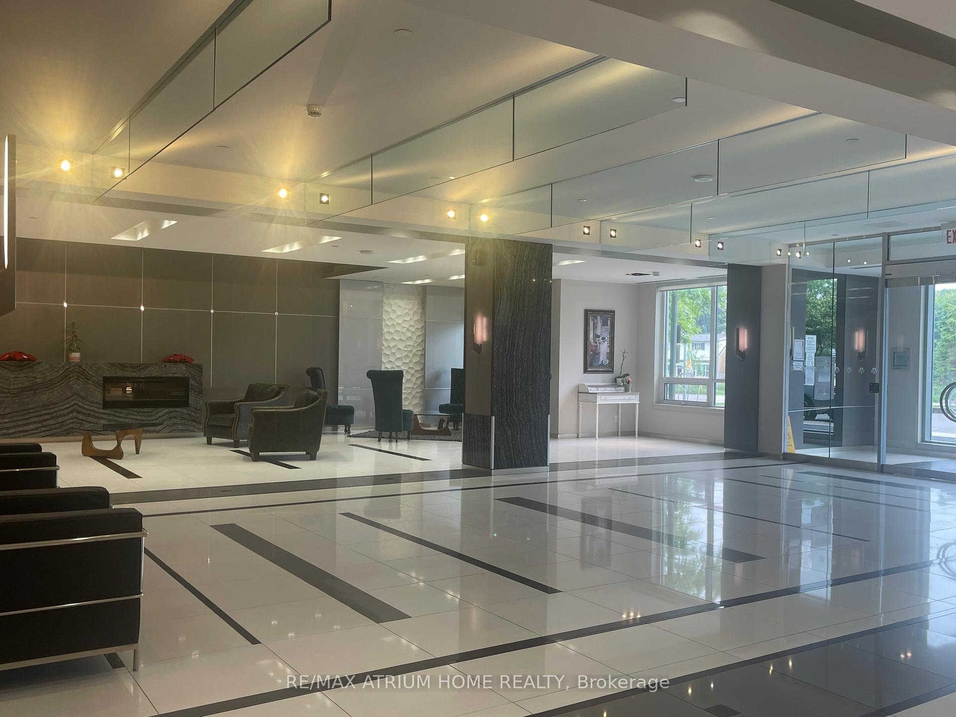 Photo 15 of Unit 1905, 7165 Yonge Street, Markham, Thornhill — HOMEH
