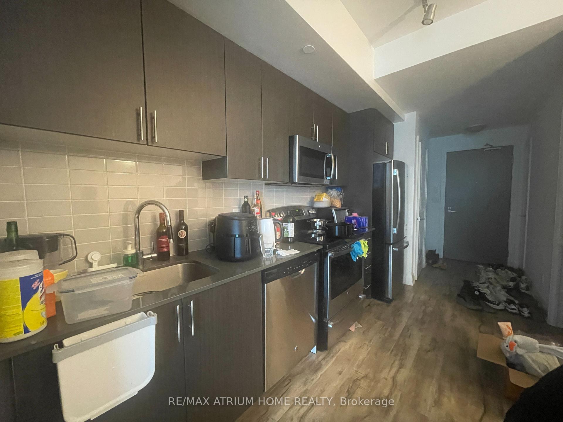 Photo 13 of Unit 1905, 7165 Yonge Street, Markham, Thornhill — HOMEH