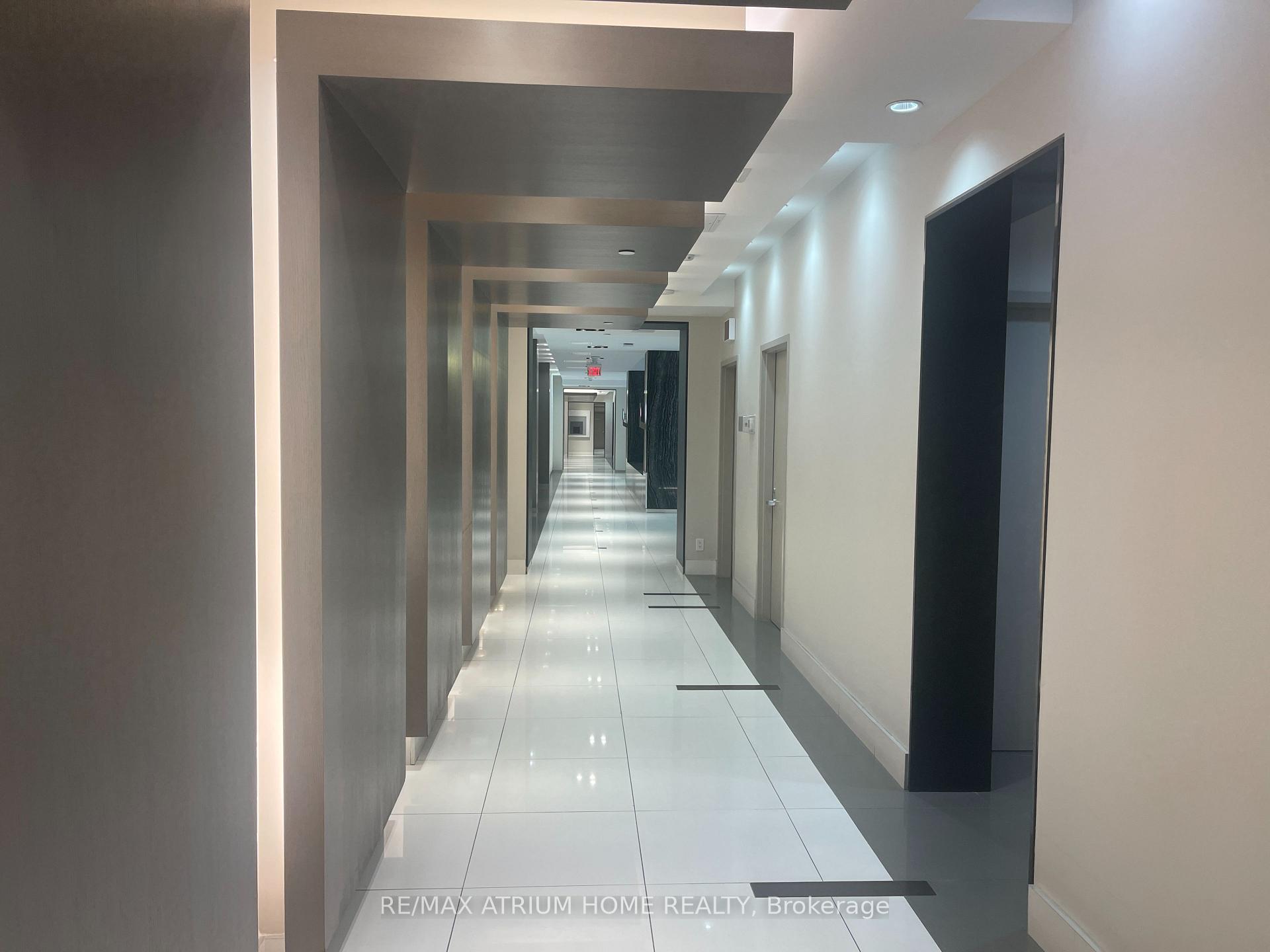 Photo 17 of Unit 1905, 7165 Yonge Street, Markham, Thornhill — HOMEH