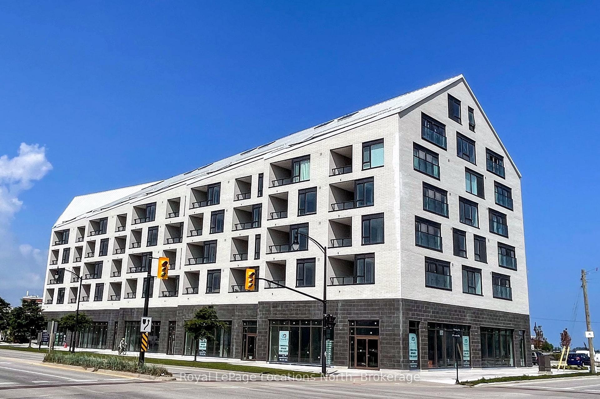 Photo 3 of Unit 303, 31 Huron Street, Collingwood — HOMEH