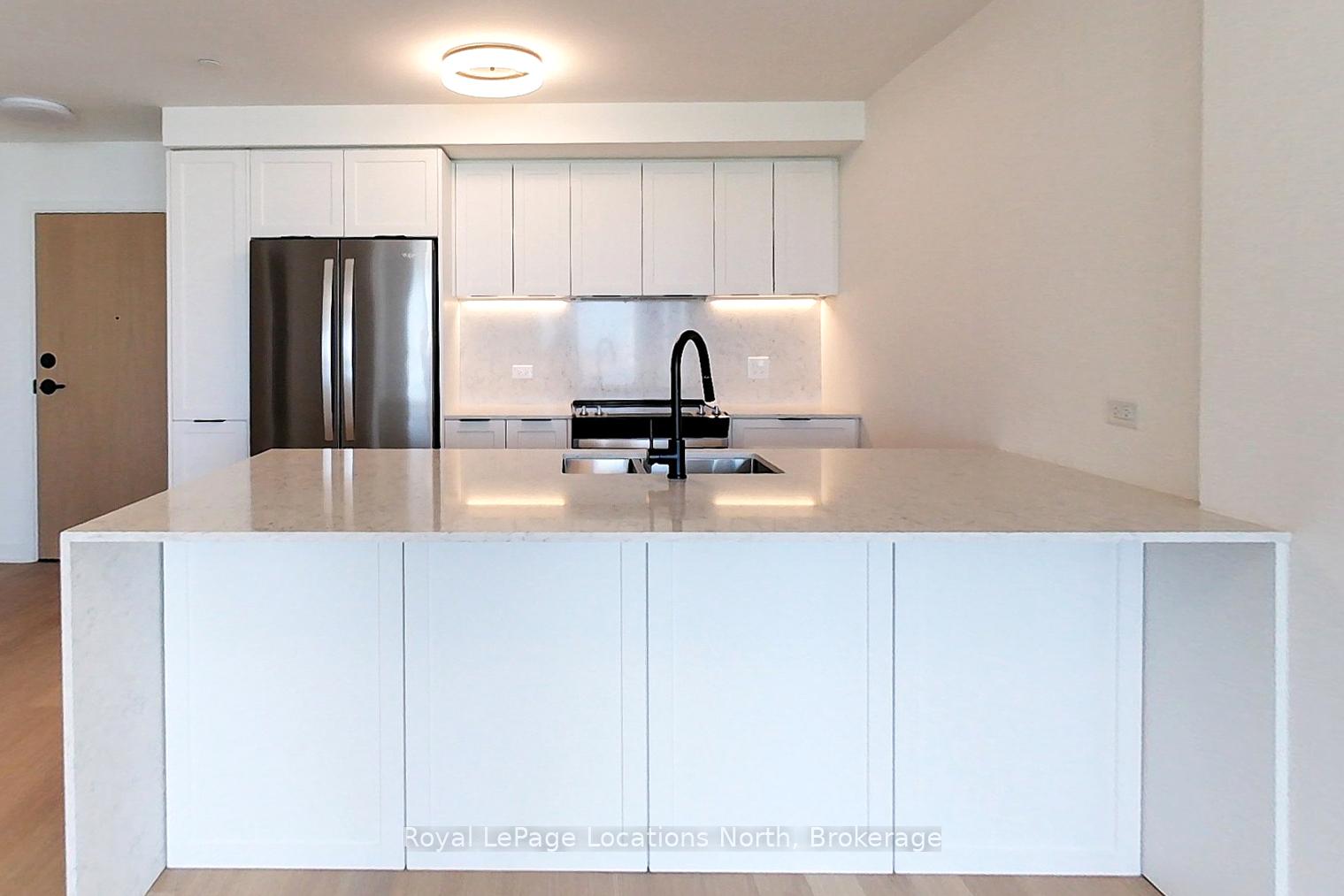 Photo 6 of Unit 303, 31 Huron Street, Collingwood — HOMEH