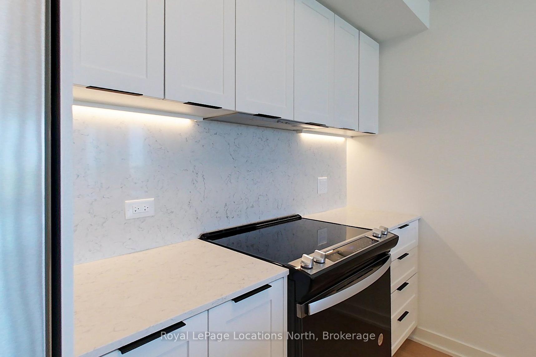 Photo 13 of Unit 303, 31 Huron Street, Collingwood — HOMEH