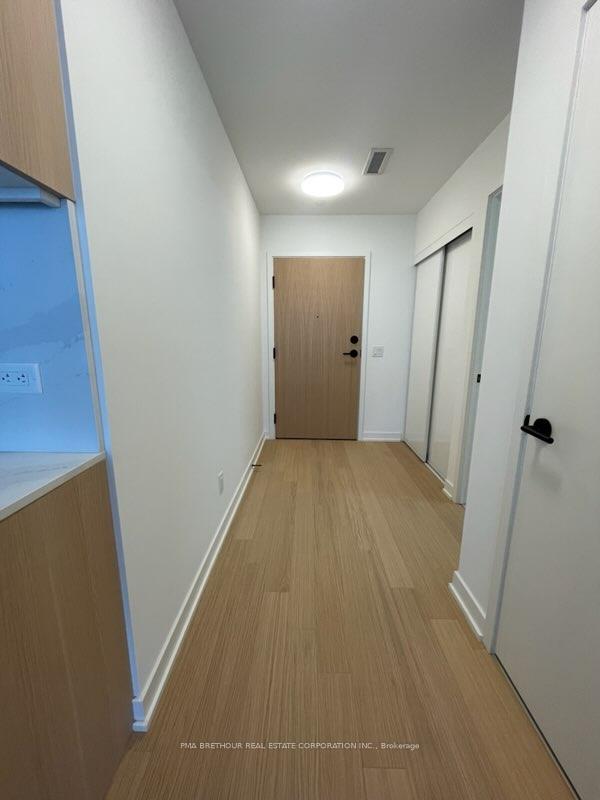 Photo 5 of Unit 504, 31 Huron Street, Collingwood — HOMEH