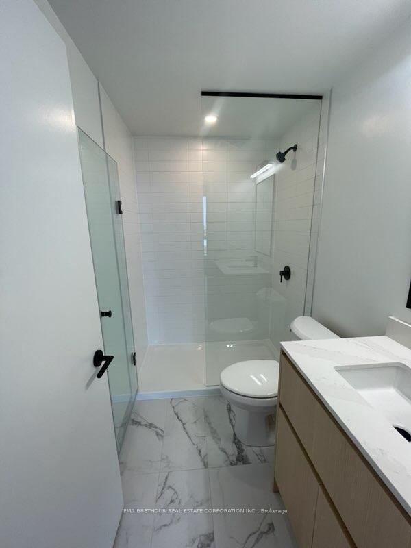 Photo 12 of Unit 504, 31 Huron Street, Collingwood — HOMEH