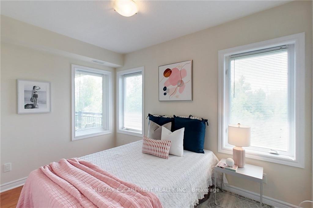 Photo 5 of Unit 302, 8 Brandy Lane, Collingwood — HOMEH