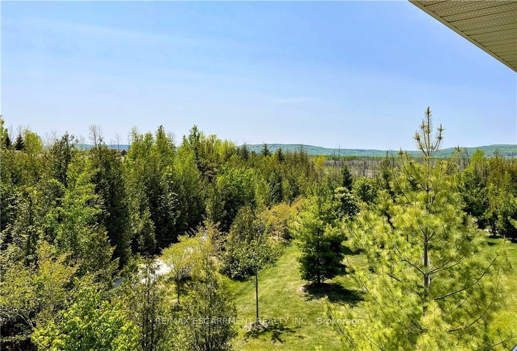 Photo 38 of Unit 302, 8 Brandy Lane, Collingwood — HOMEH