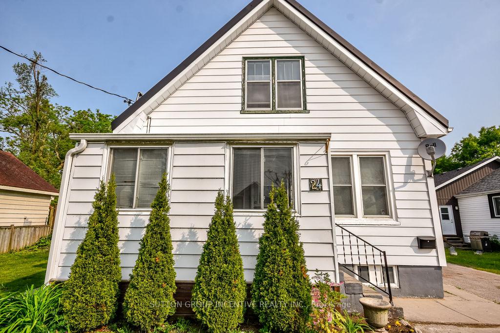 Photo 1 of 24 Henry Street, Barrie, Queen's Park — HOMEH