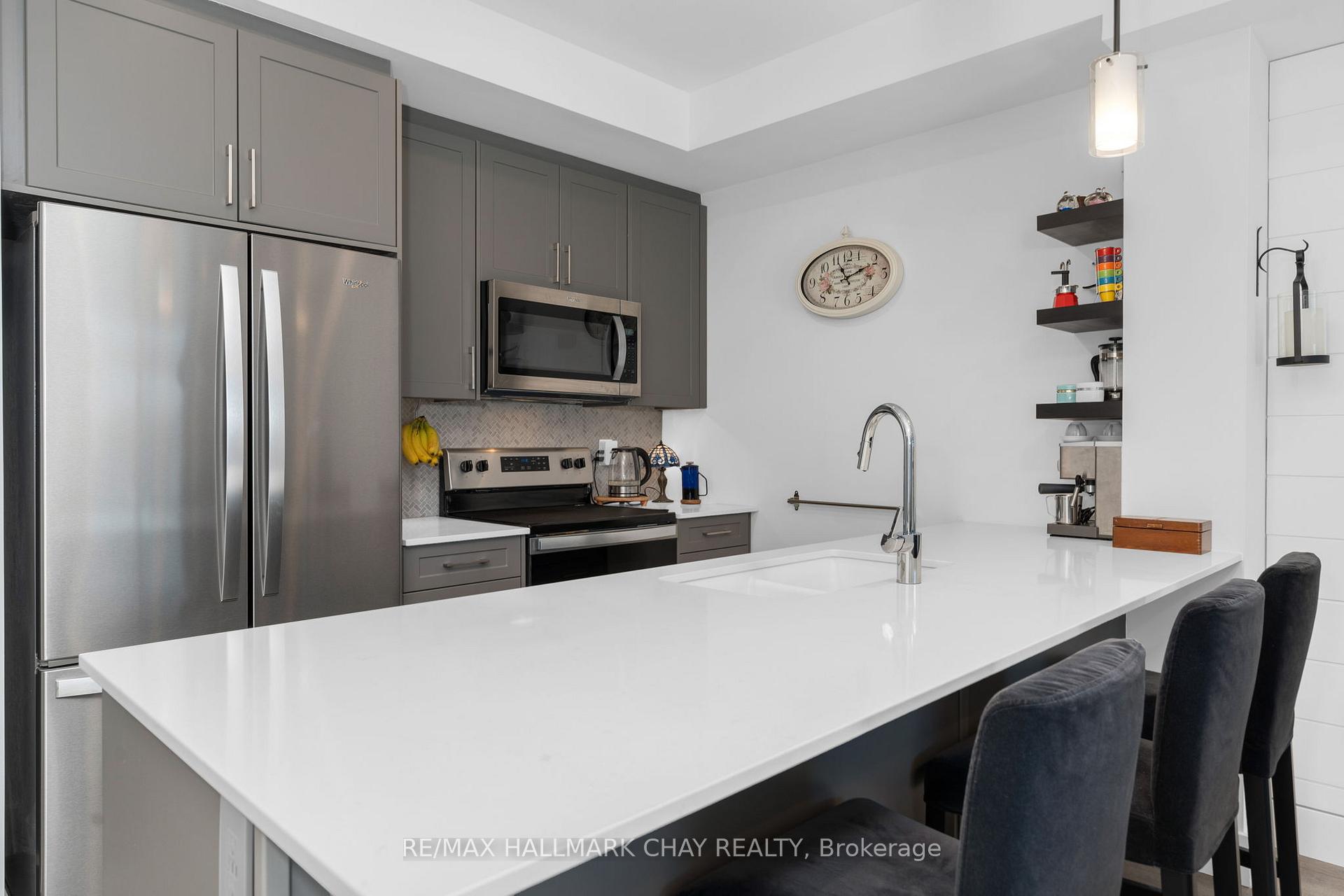 Photo 6 of Unit 224, 4 Kimberly Lane, Collingwood — HOMEH
