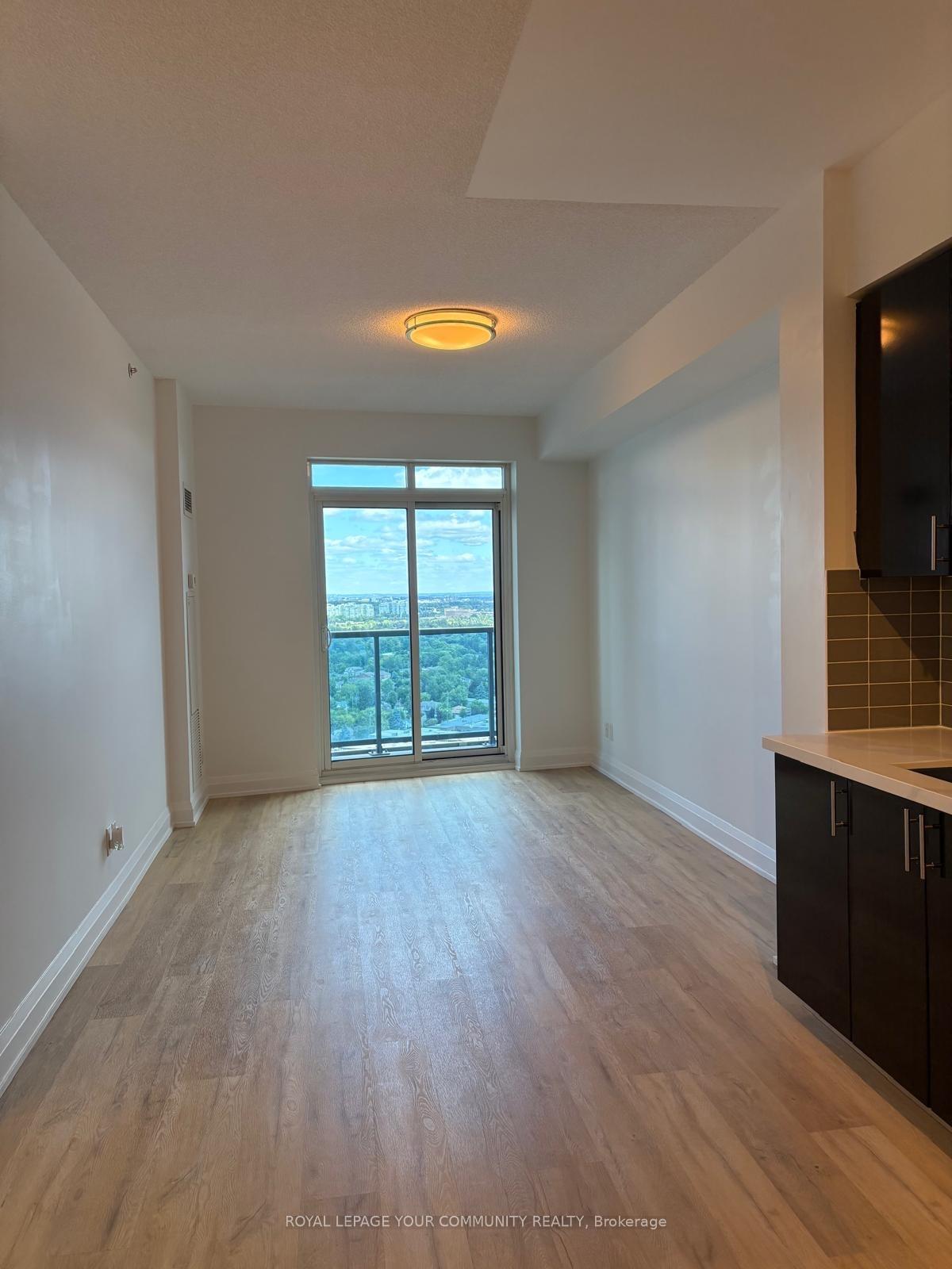 Photo 10 of Unit 1606, 7171 Yonge Street, Markham, Grandview — HOMEH