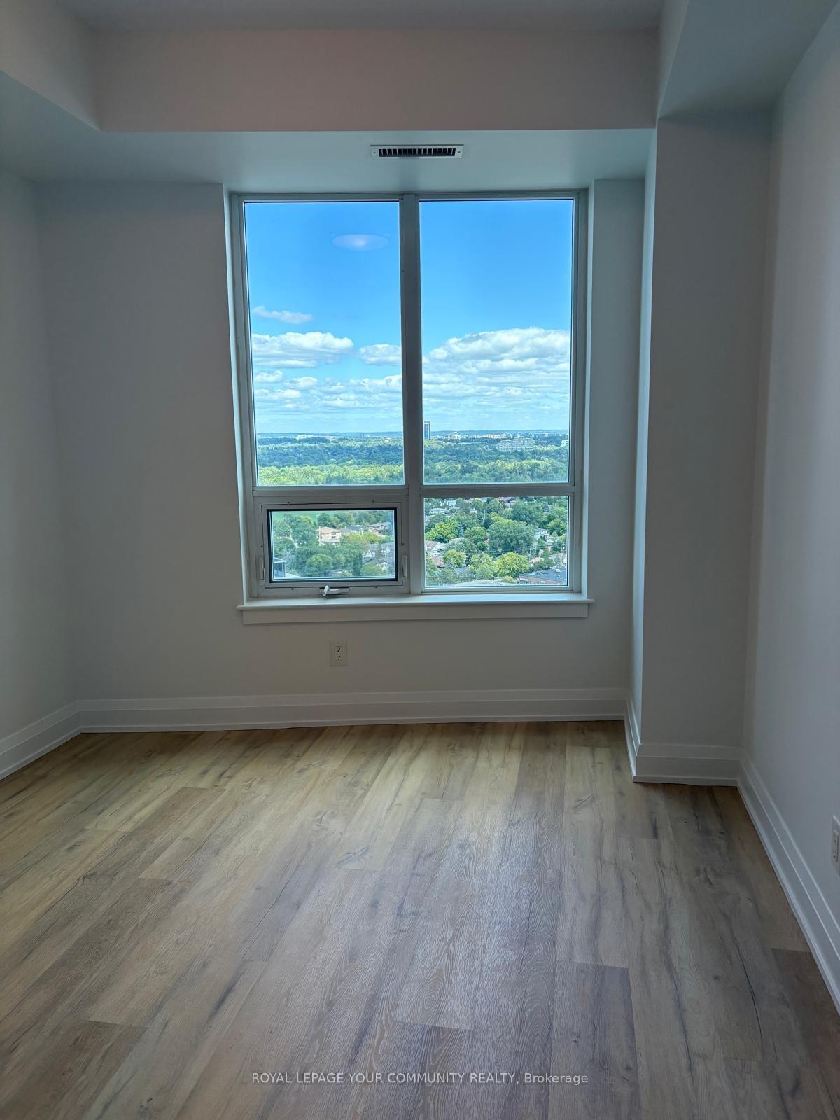 Photo 9 of Unit 1606, 7171 Yonge Street, Markham, Grandview — HOMEH