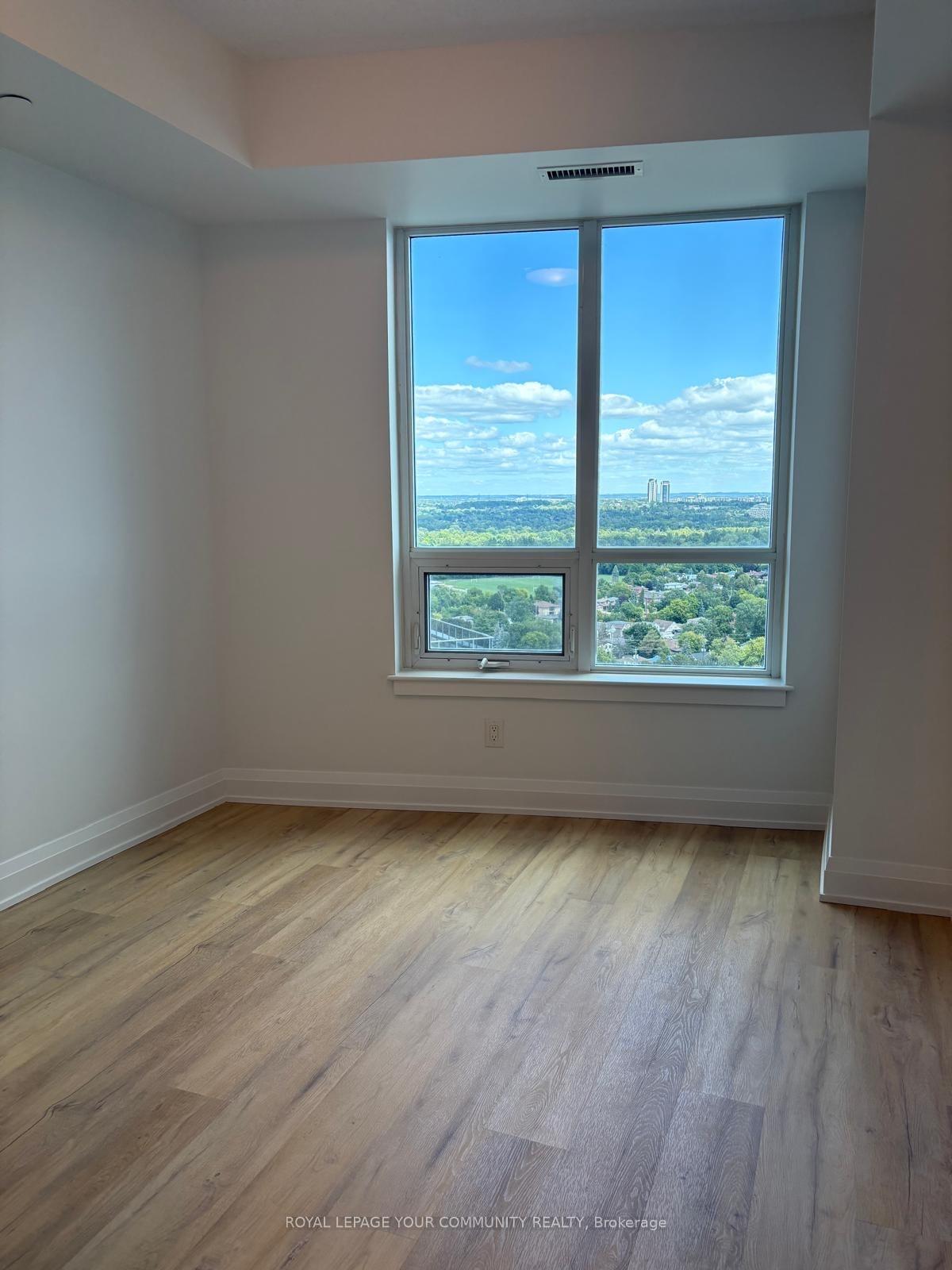 Photo 16 of Unit 1606, 7171 Yonge Street, Markham, Grandview — HOMEH