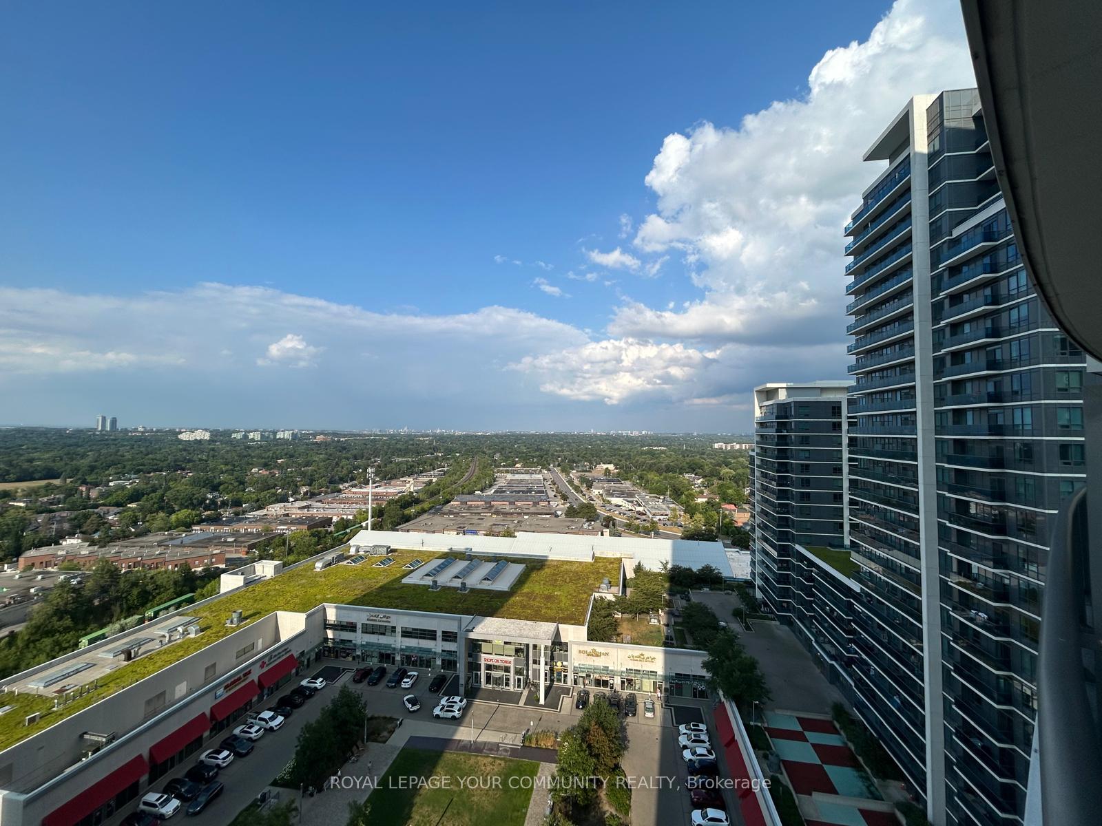 Photo 22 of Unit 1606, 7171 Yonge Street, Markham, Grandview — HOMEH