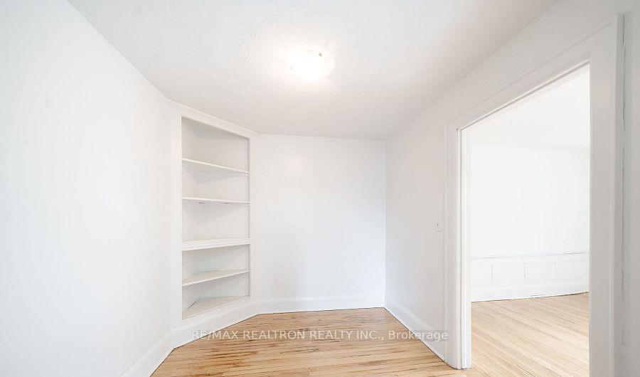 Photo 2 of Unit 56, 8 Kingston Road, Toronto, Woodbine Corridor — HOMEH