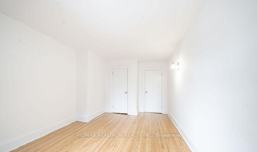 Photo 3 of Unit 56, 8 Kingston Road, Toronto, Woodbine Corridor — HOMEH
