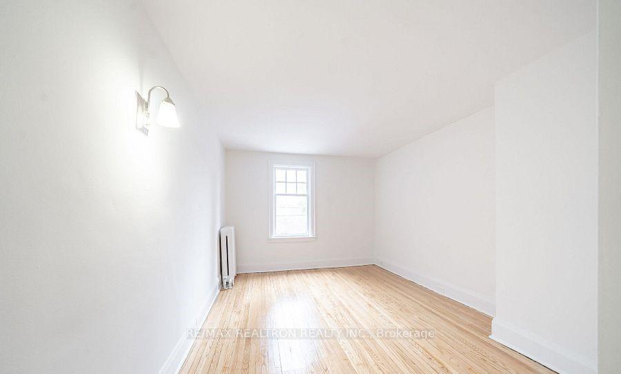 Photo 7 of Unit 56, 8 Kingston Road, Toronto, Woodbine Corridor — HOMEH