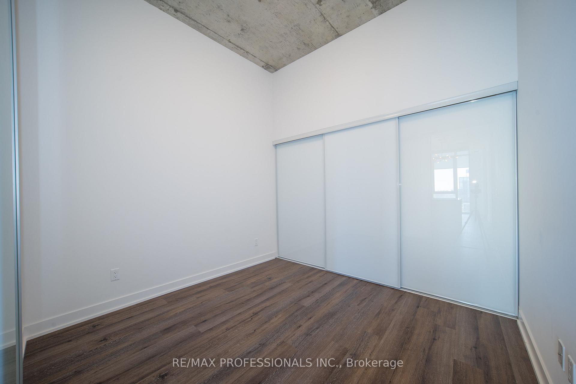 Photo 2 of Unit 505, 15 Baseball Place, Toronto, South Riverdale — HOMEH