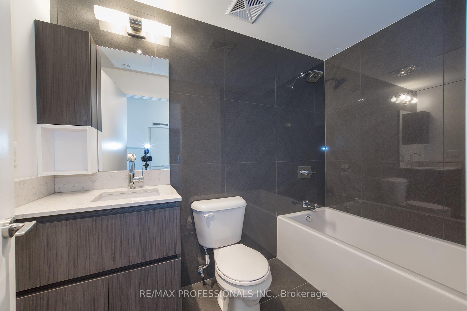 Photo 13 of Unit 505, 15 Baseball Place, Toronto, South Riverdale — HOMEH
