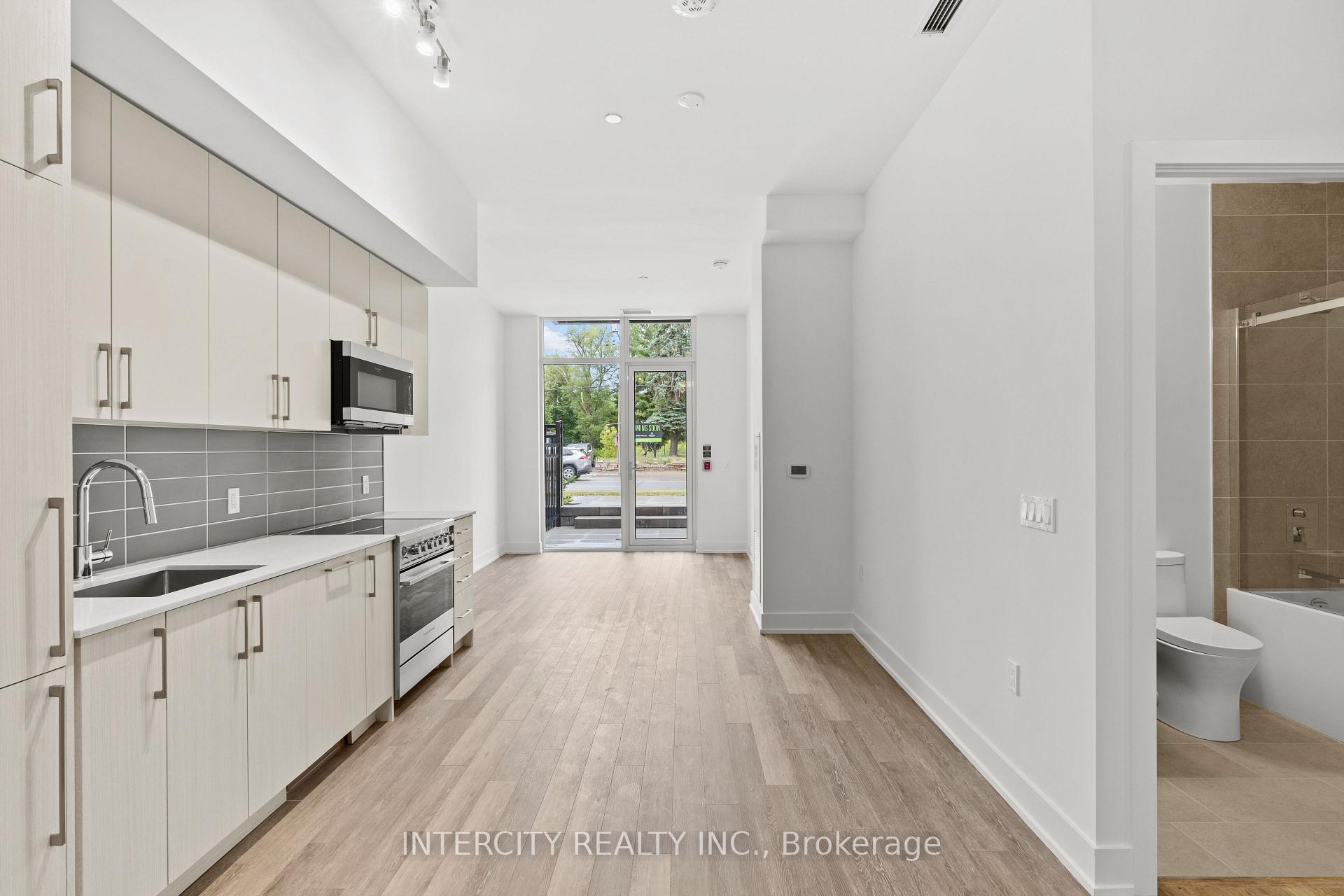 Photo 3 of Unit 120, 2075 King Road, King, King City — HOMEH