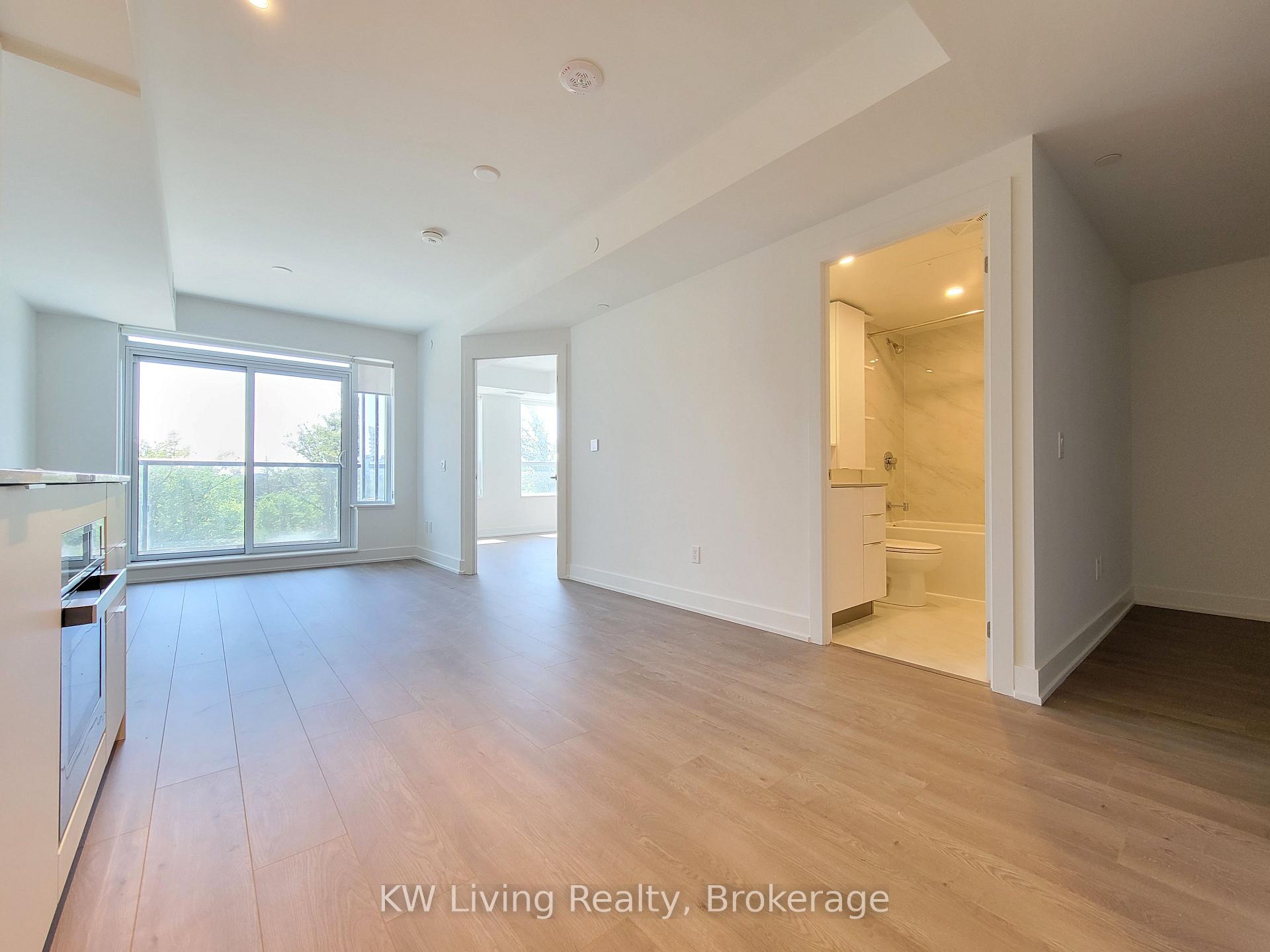 Photo 2 of Unit 615, 8 Cedarland Drive, Markham, Unionville — HOMEH