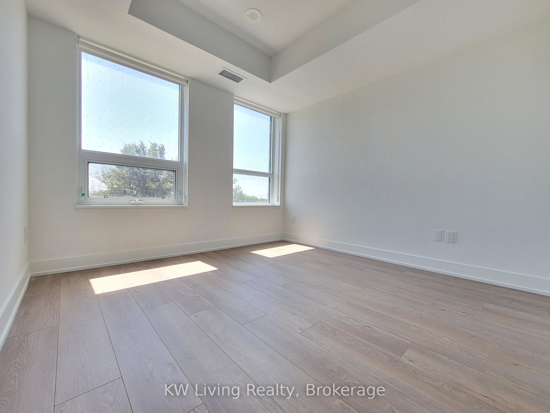 Photo 8 of Unit 615, 8 Cedarland Drive, Markham, Unionville — HOMEH