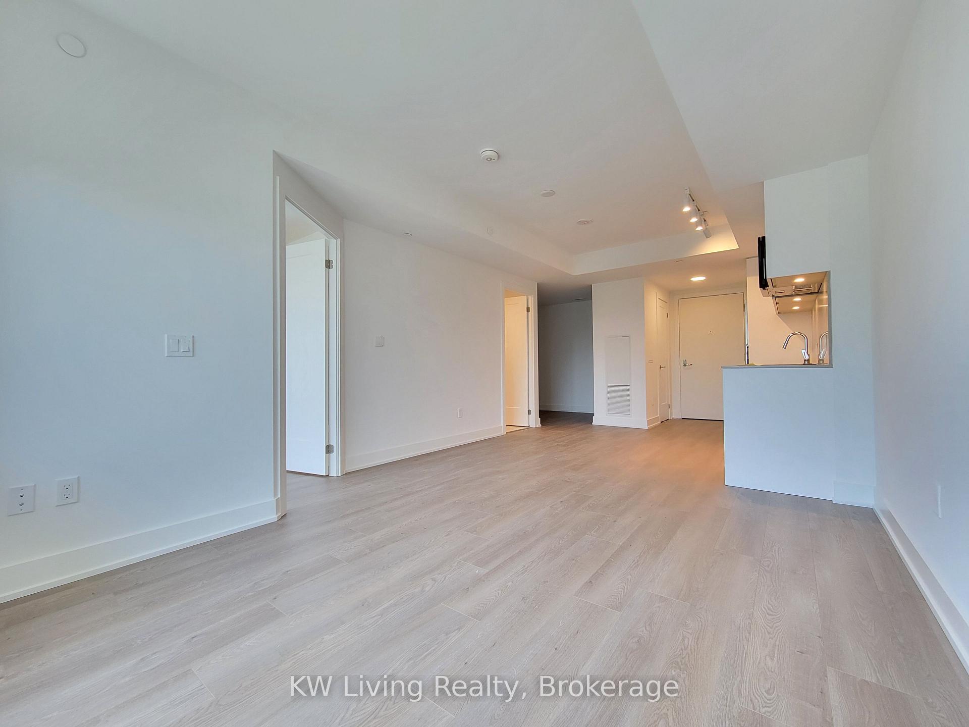 Photo 13 of Unit 615, 8 Cedarland Drive, Markham, Unionville — HOMEH
