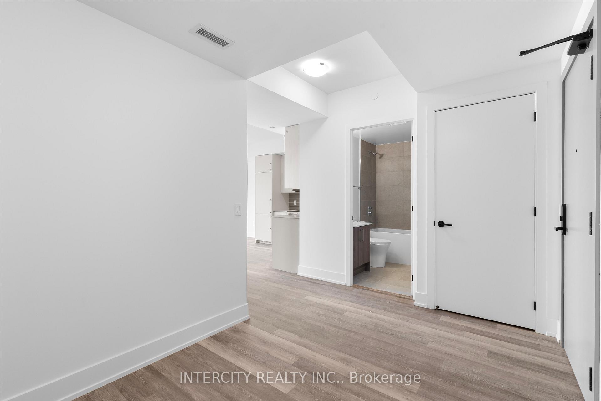 Photo 10 of Unit 243, 2075 King Road, King, King City — HOMEH