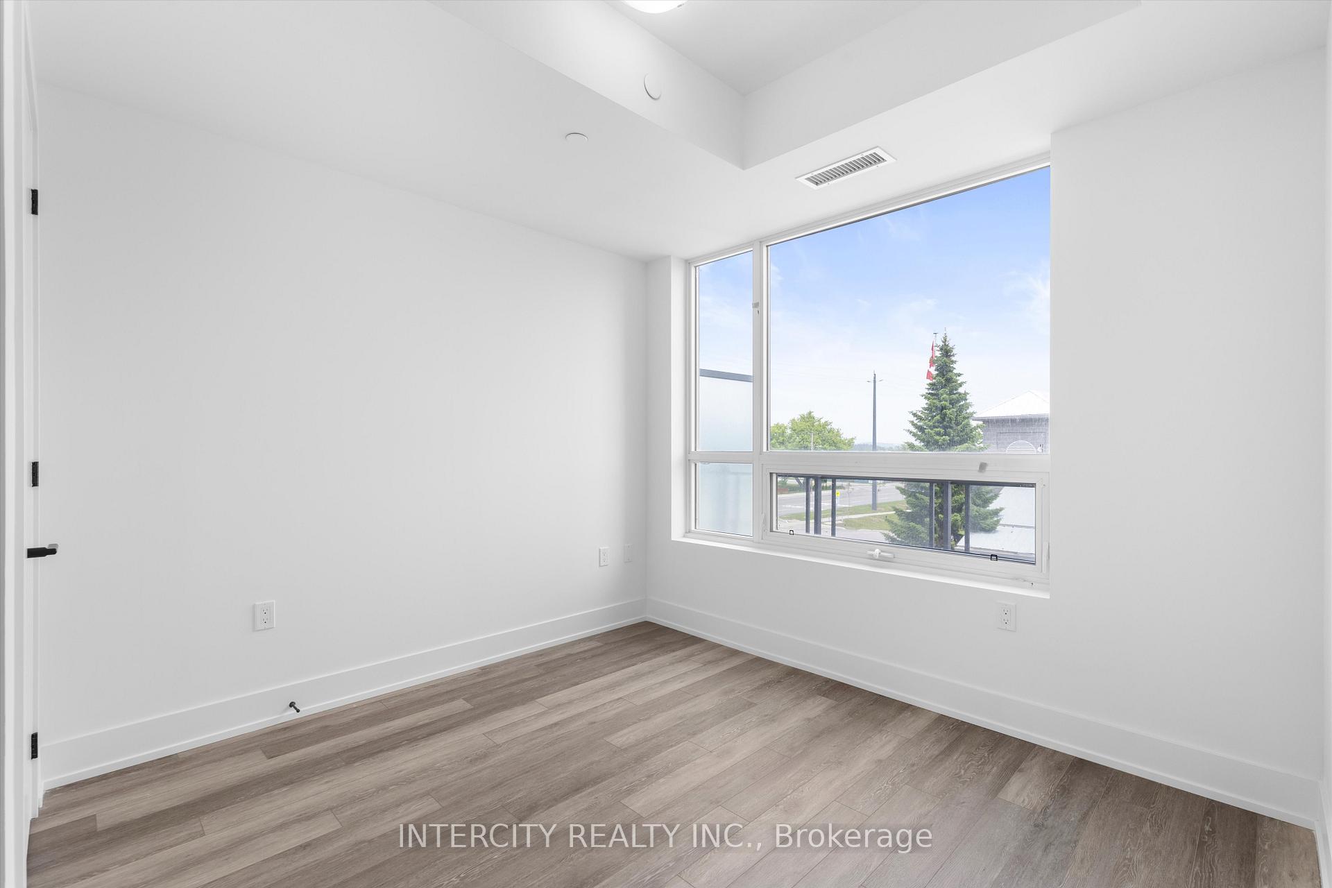 Photo 7 of Unit 243, 2075 King Road, King, King City — HOMEH
