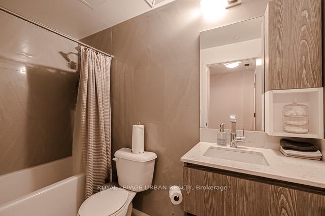 Photo 5 of Unit 612, 15 Baseball Place, Toronto, South Riverdale — HOMEH
