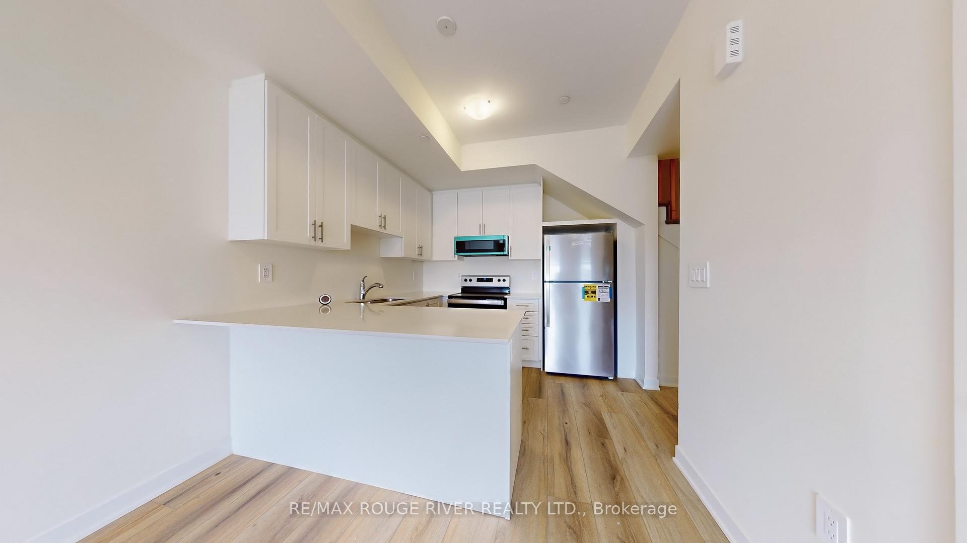 Photo 8 of Unit 308, 1695 Dersan Street, Pickering, Duffin Heights — HOMEH