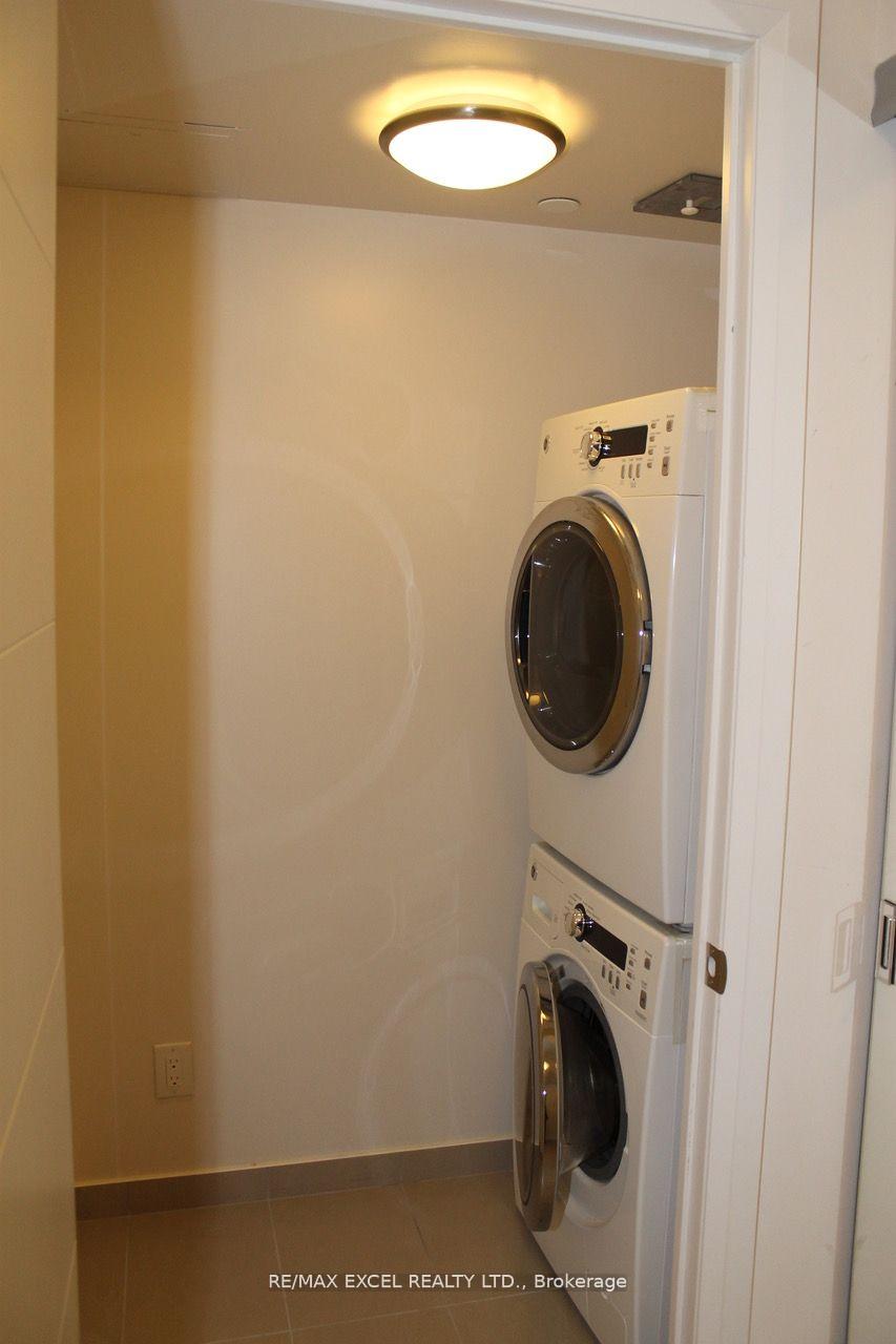Photo 4 of Unit 607, 18 Uptown Drive, Markham, Unionville — HOMEH