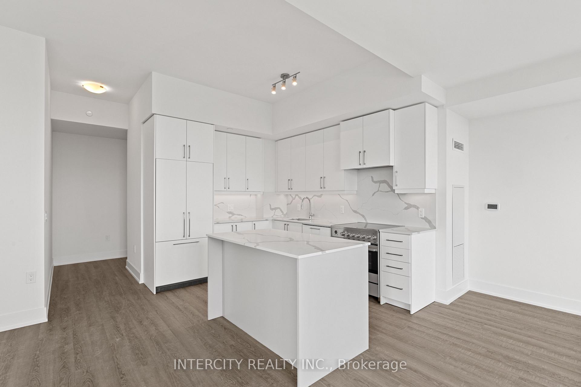 Photo 13 of Unit 516, 2075 King Road, King, King City — HOMEH