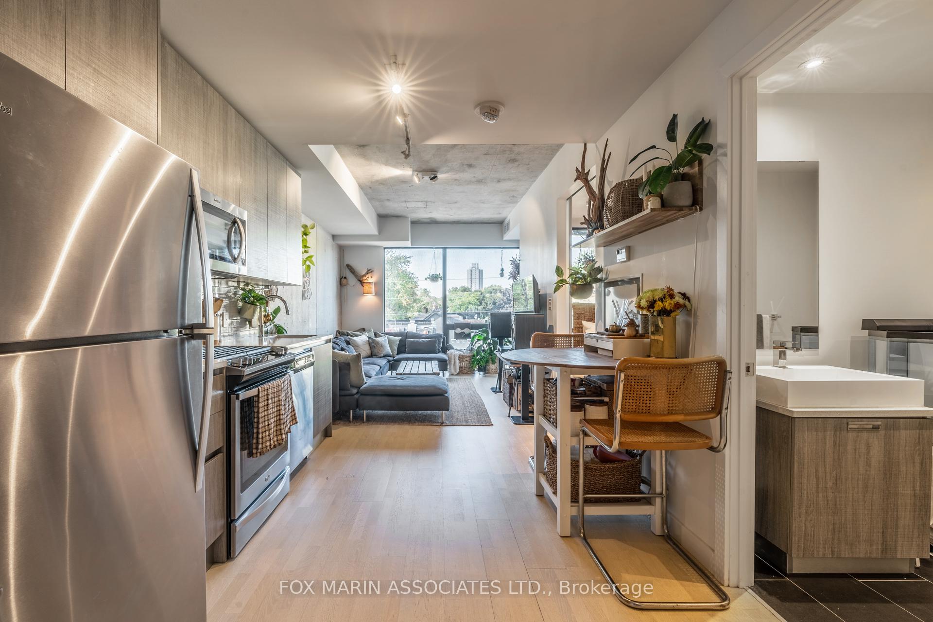 Photo 4 of Unit 411, 246 Logan Avenue, Toronto, South Riverdale — HOMEH