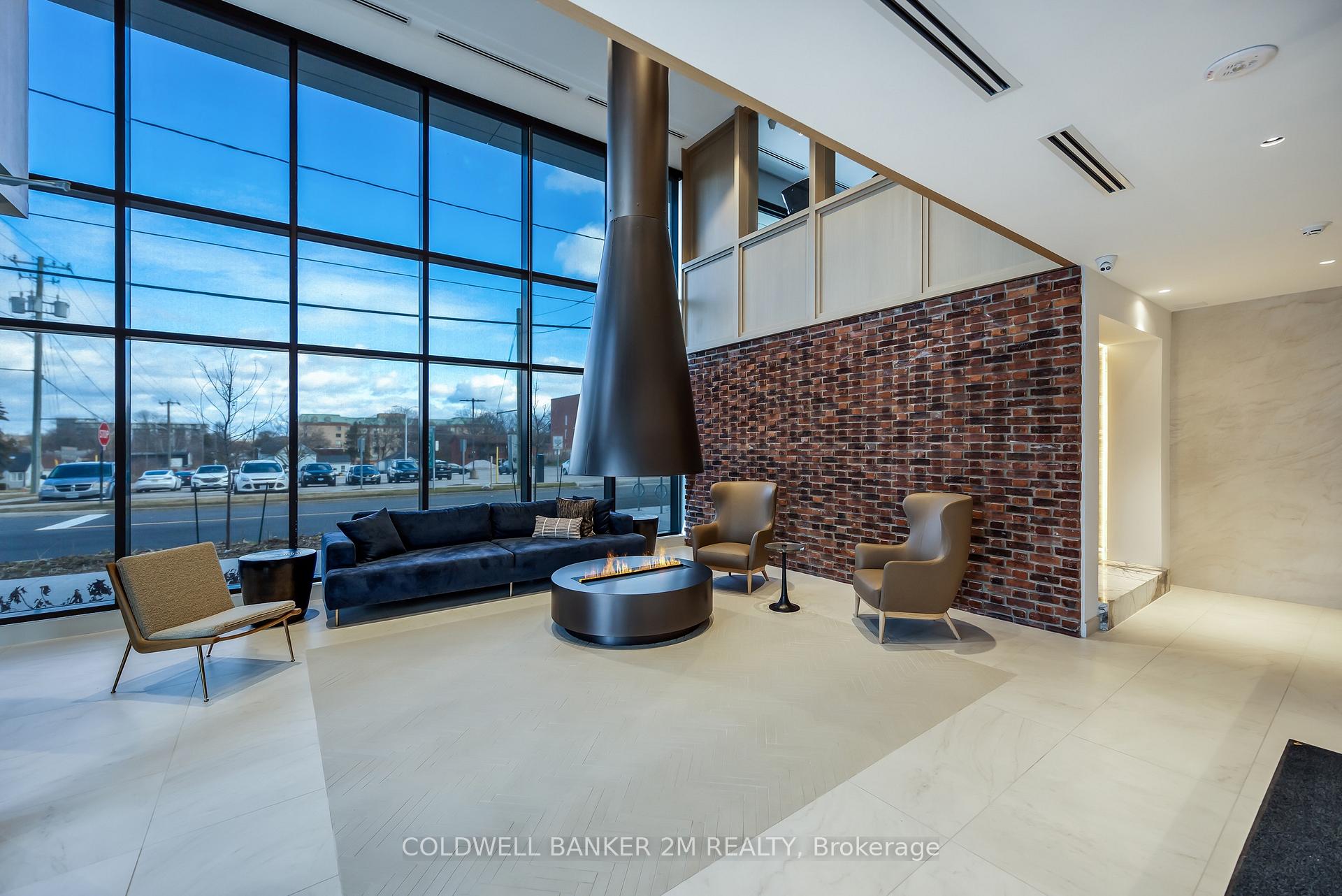 Photo 4 of Unit 311, 201 Brock Street, Whitby, Downtown Whitby — HOMEH