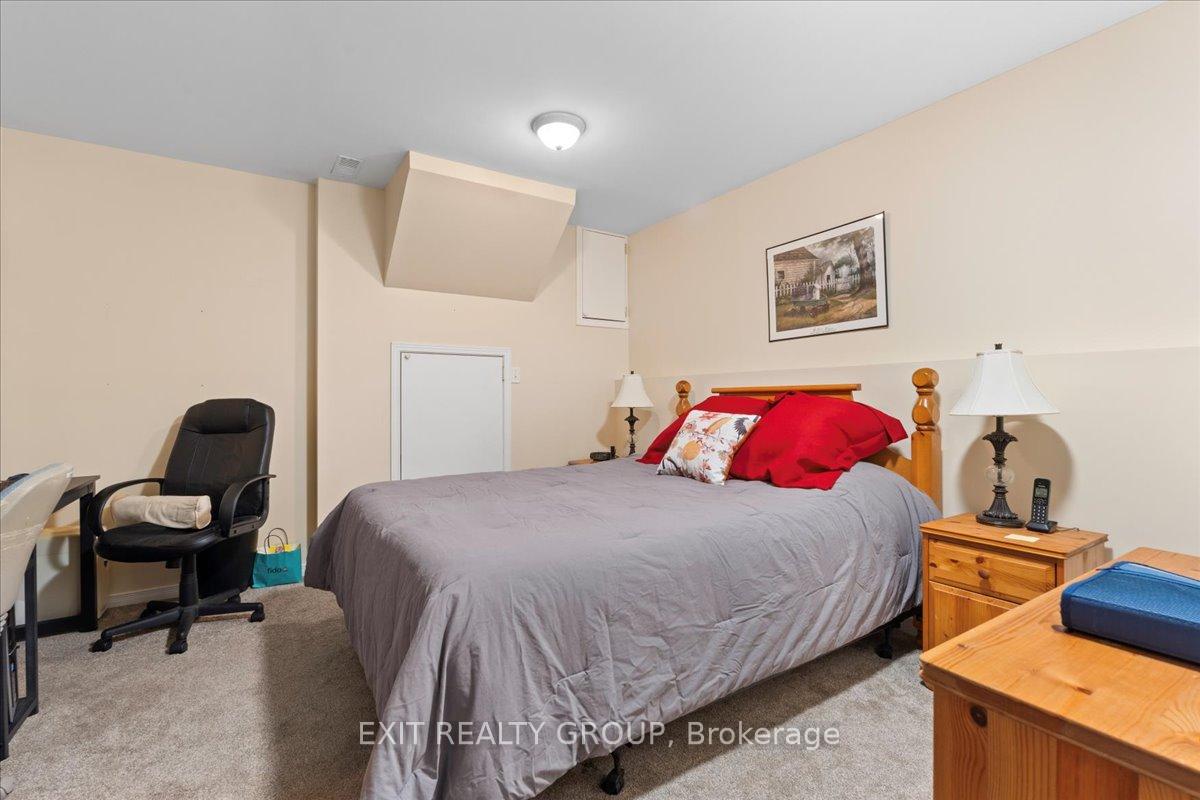 Photo 15 of 40 College Street E, Belleville, Belleville Ward — HOMEH