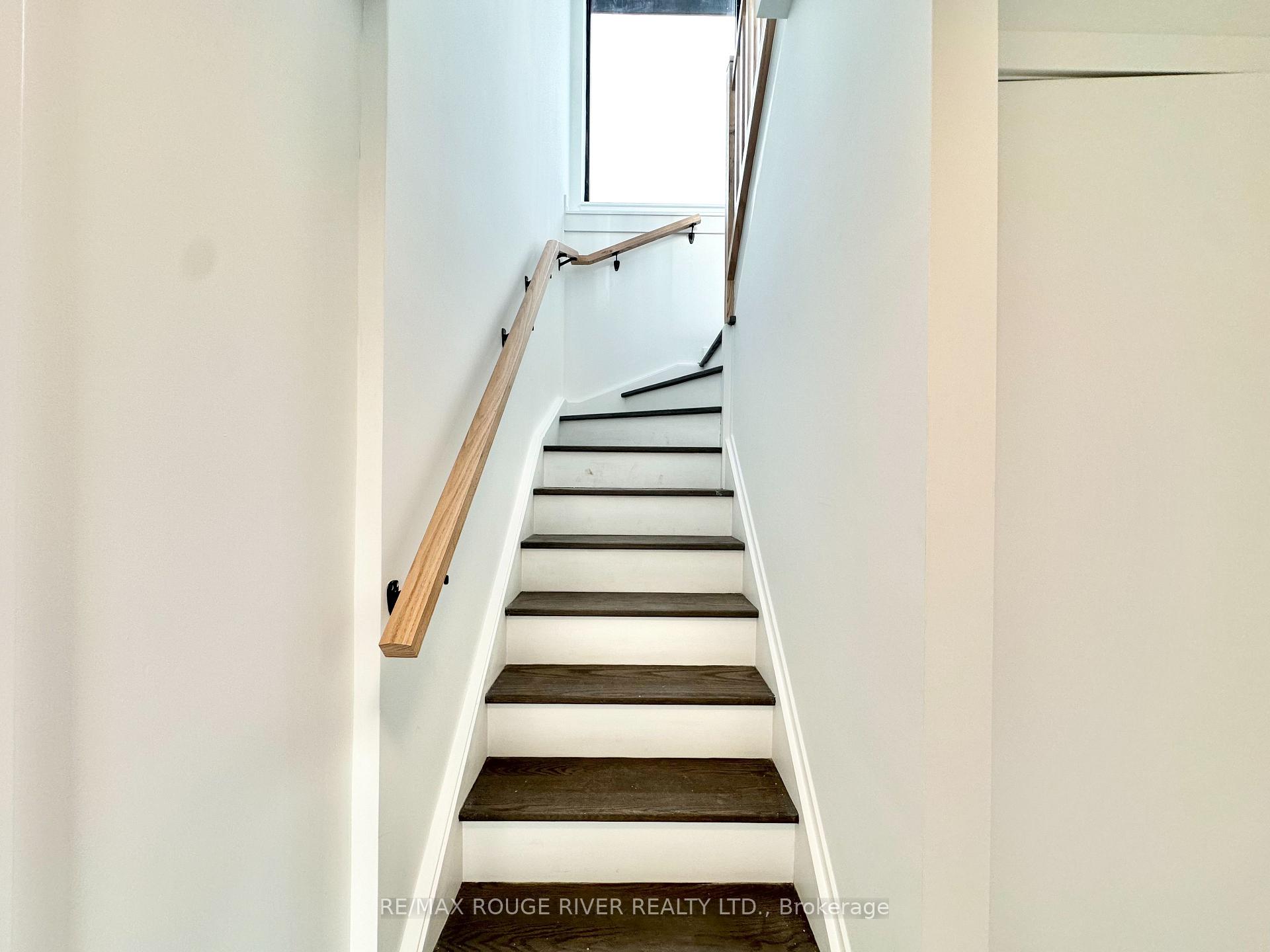 Photo 15 of Unit PH422 C, 1612 Charles St. Street, Whitby, Rural Whitby — HOMEH