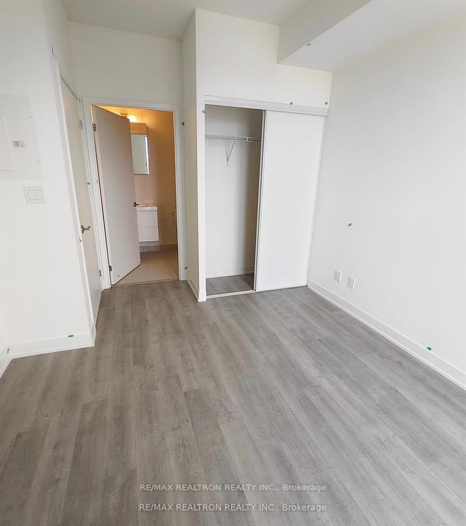 Photo 18 of Unit 1506, 292 Verdale Crossing, Markham, Unionville — HOMEH