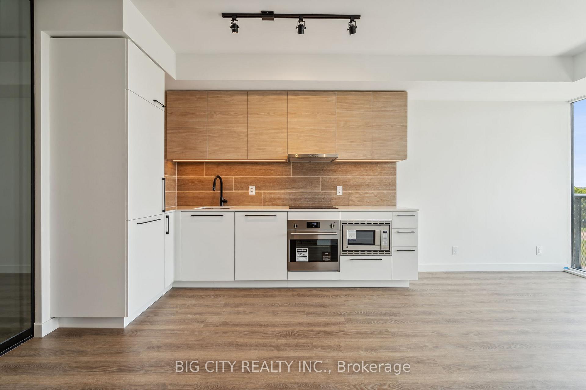 Photo 12 of Unit 406, 1050 Eastern Avenue, Toronto, The Beaches — HOMEH