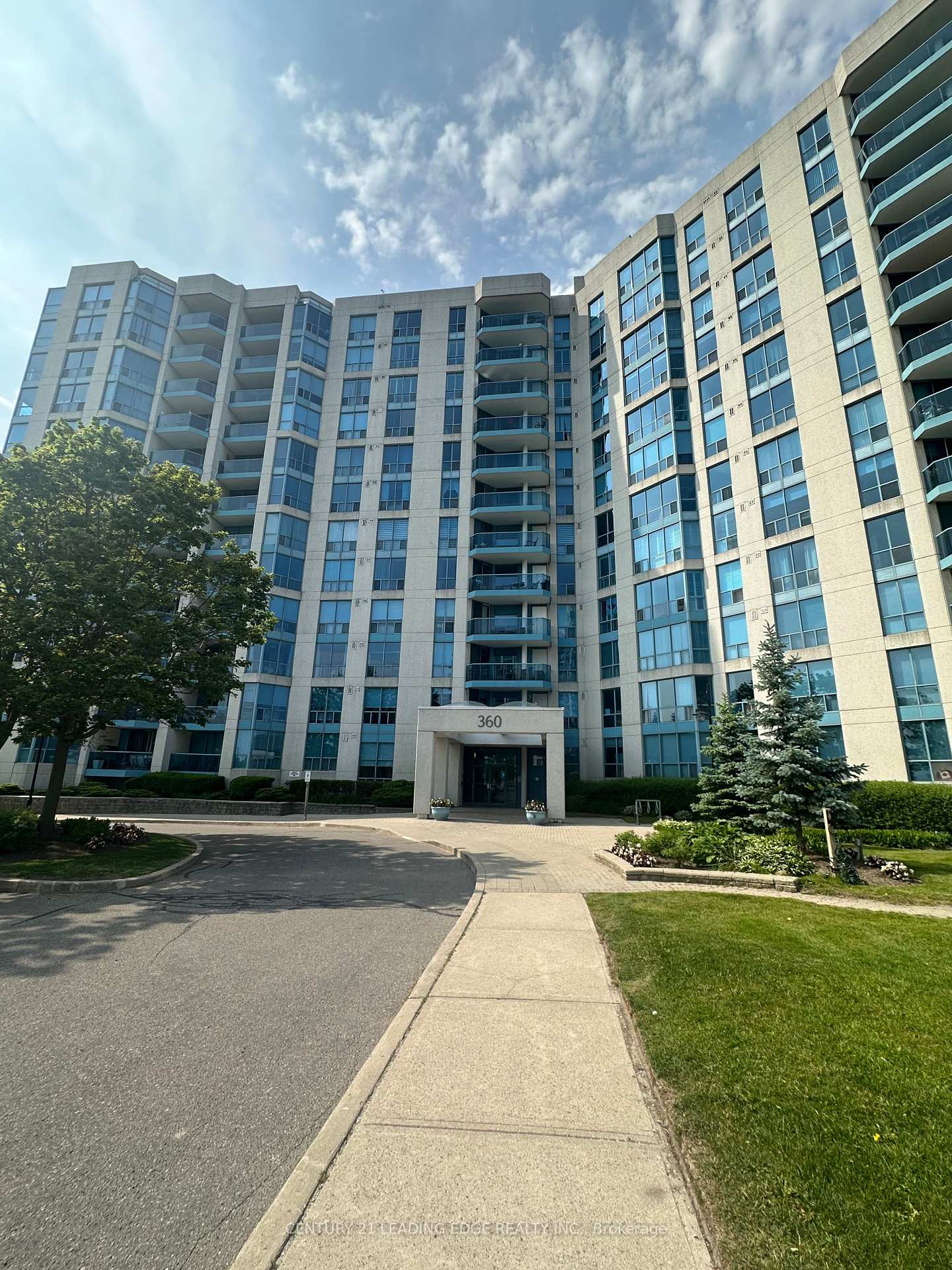 Photo 1 of Unit 809, 360 Watson Street, Whitby, Port Whitby — HOMEH