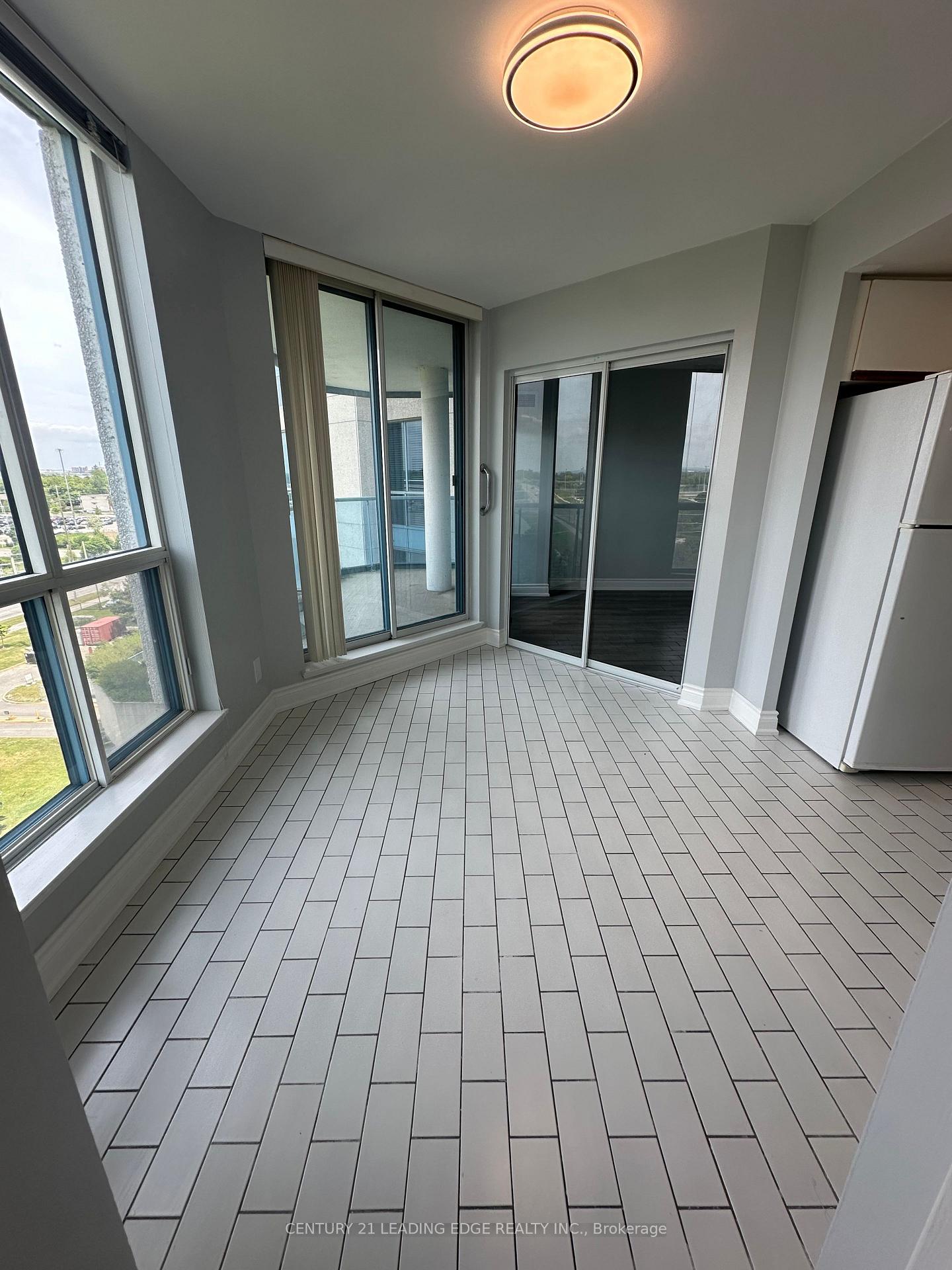 Photo 4 of Unit 809, 360 Watson Street, Whitby, Port Whitby — HOMEH