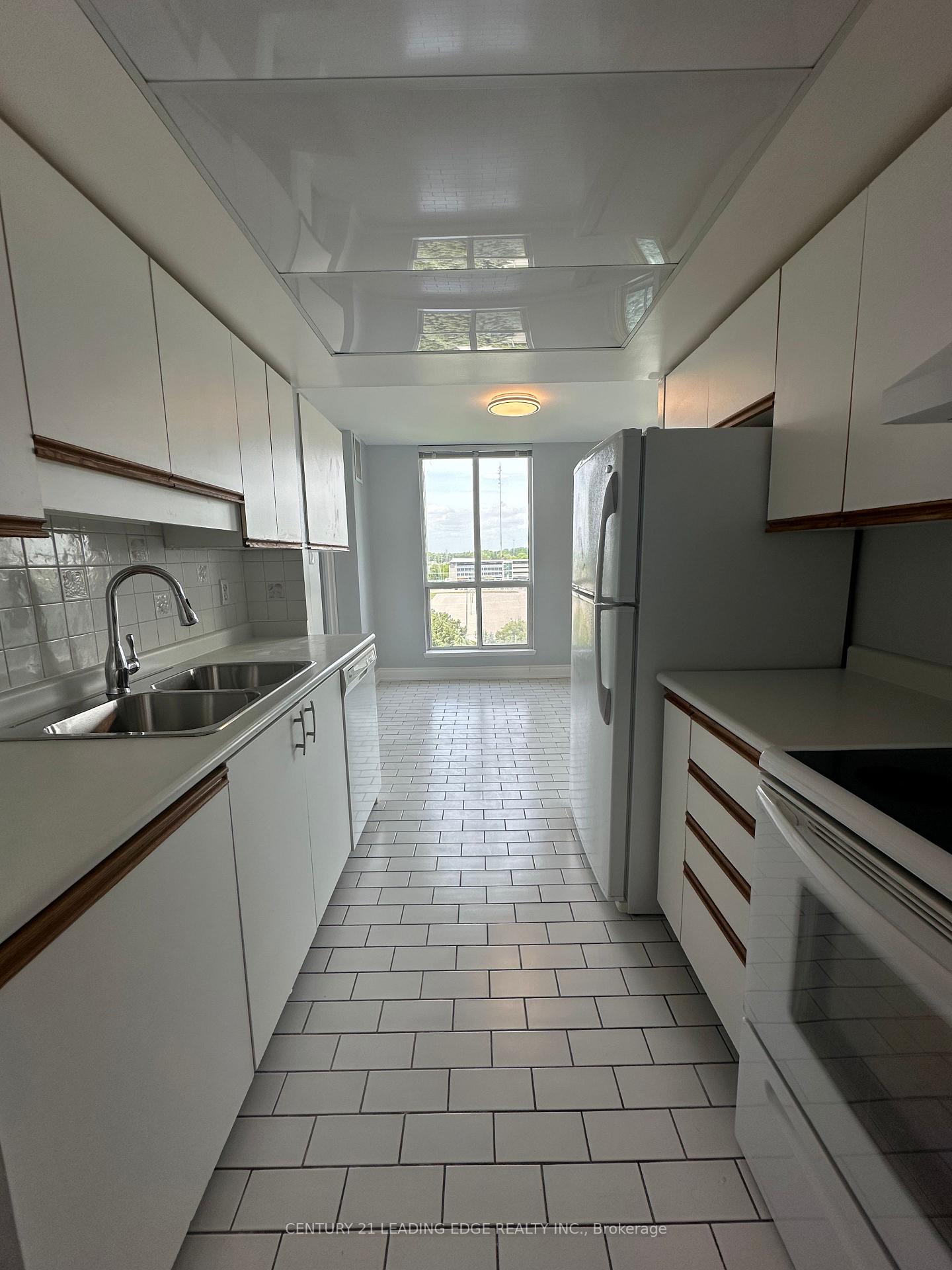 Photo 27 of Unit 809, 360 Watson Street, Whitby, Port Whitby — HOMEH