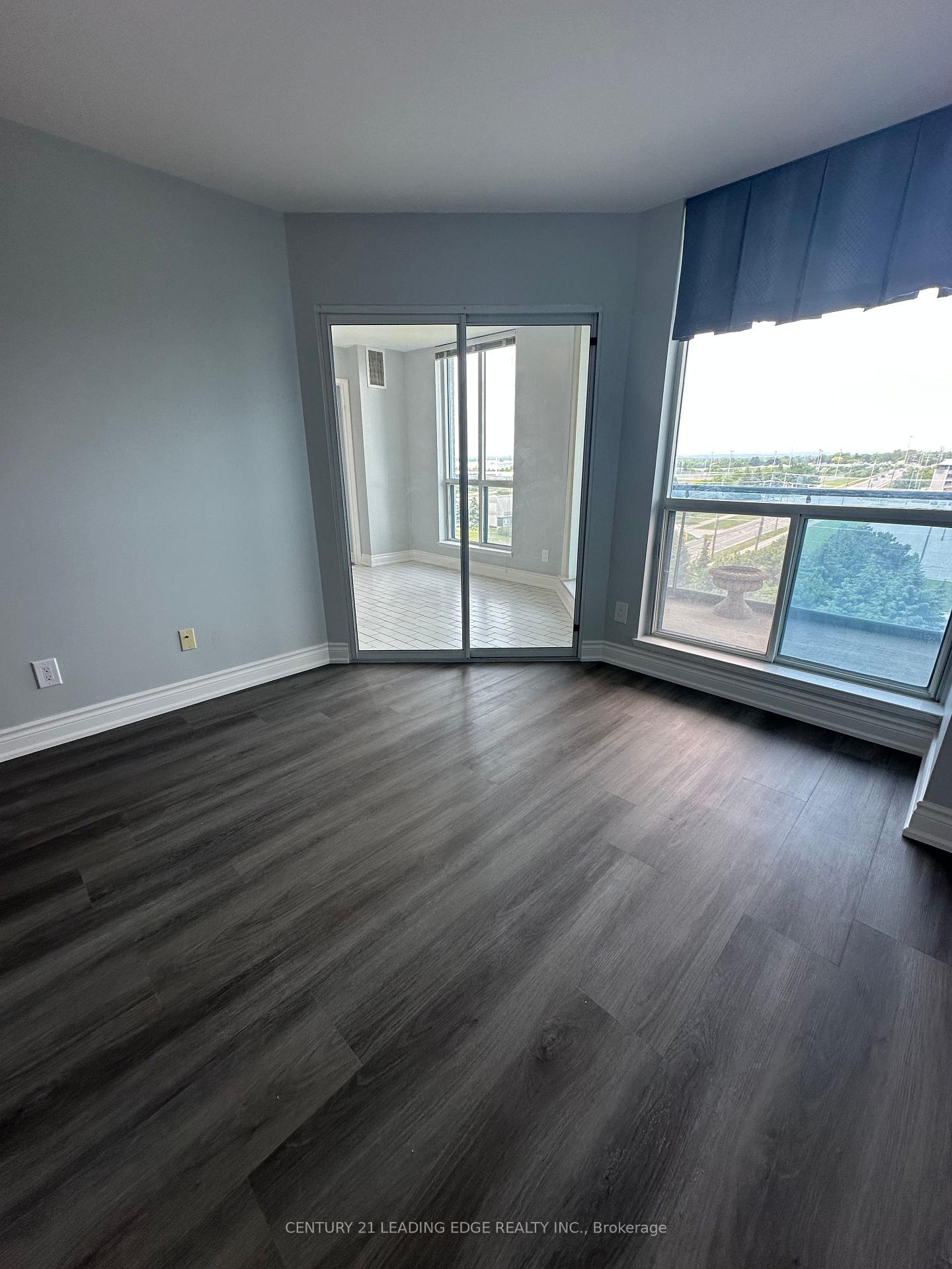 Photo 10 of Unit 809, 360 Watson Street, Whitby, Port Whitby — HOMEH