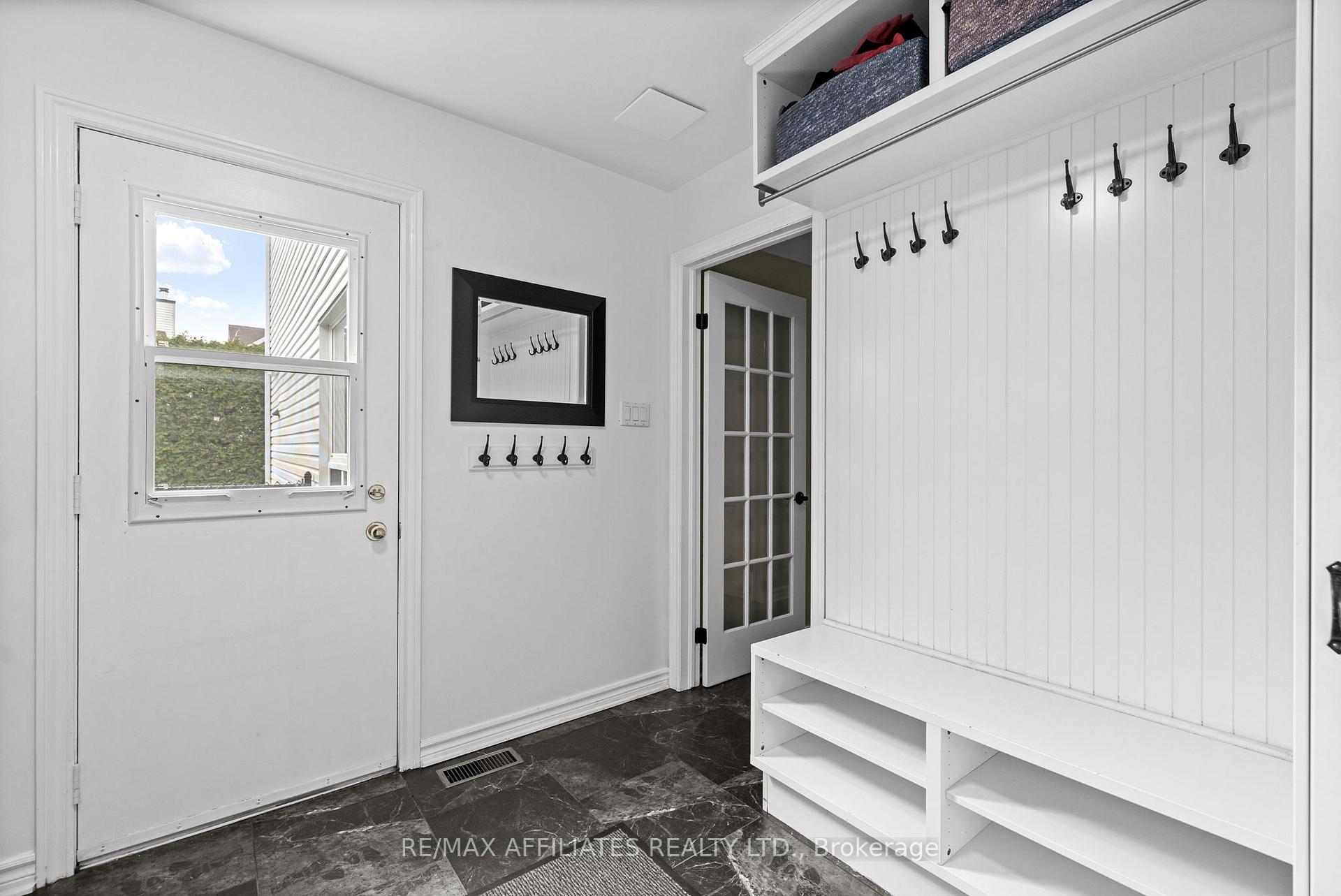 Photo 16 of 28 Sarrazin Way, Ottawa, Barrhaven - Cedargrove/Fraserdale — HOMEH