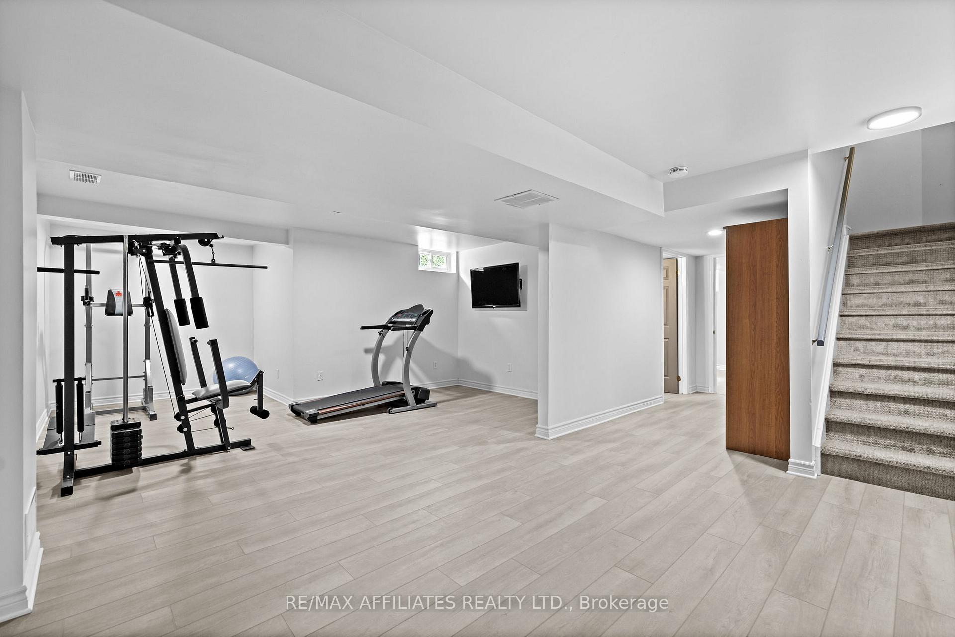 Photo 26 of 28 Sarrazin Way, Ottawa, Barrhaven - Cedargrove/Fraserdale — HOMEH