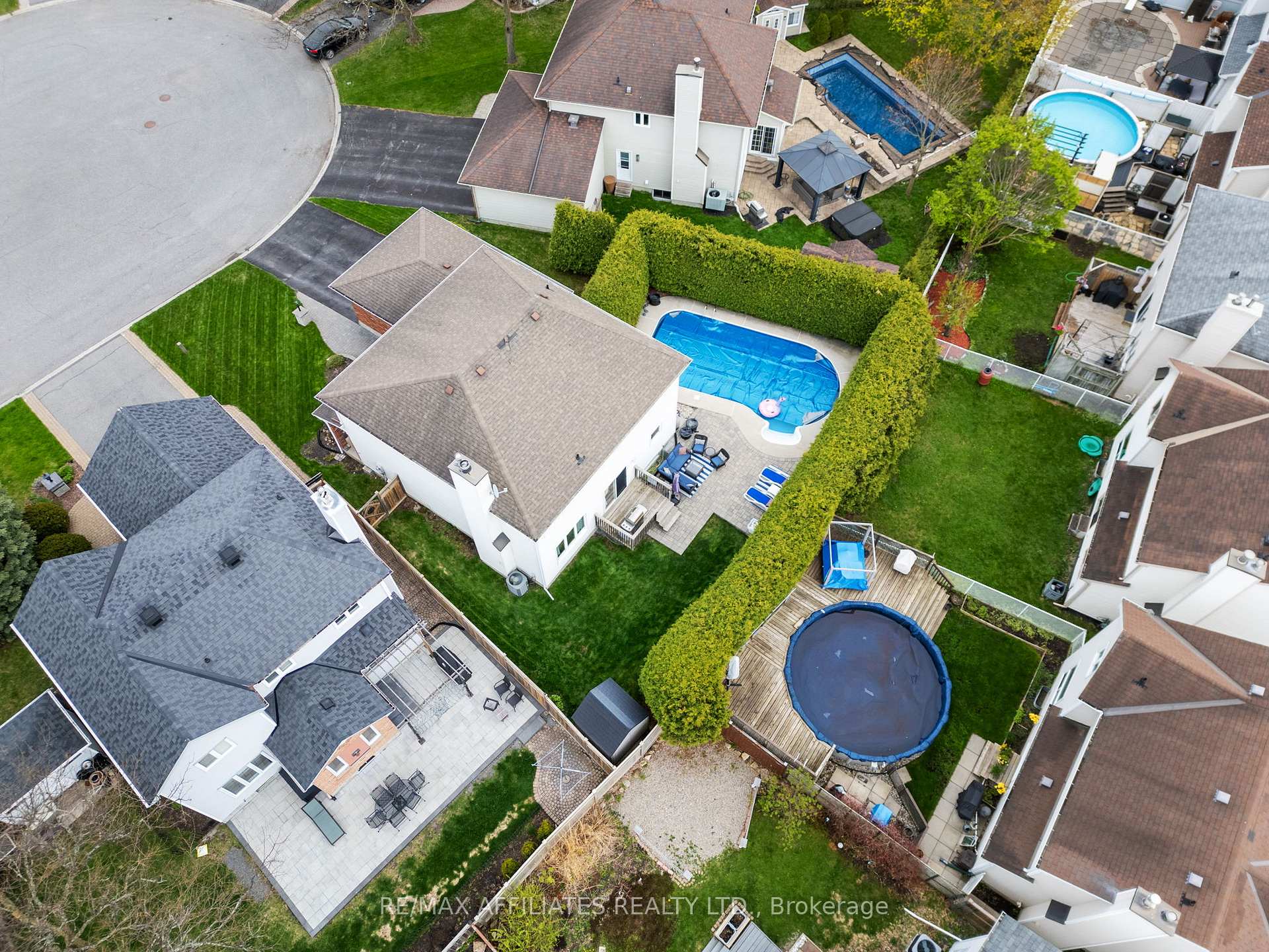 Photo 33 of 28 Sarrazin Way, Ottawa, Barrhaven - Cedargrove/Fraserdale — HOMEH