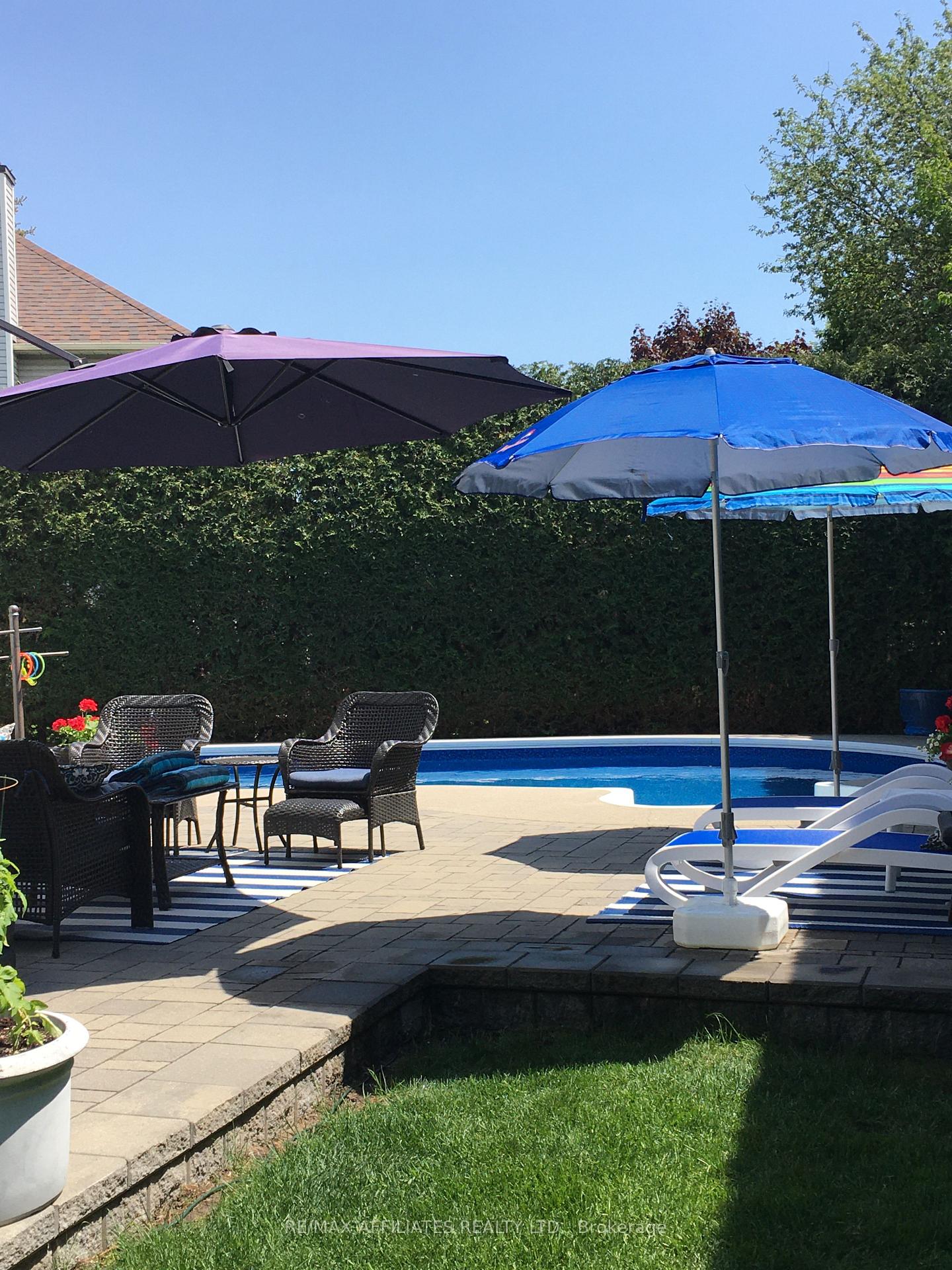 Photo 35 of 28 Sarrazin Way, Ottawa, Barrhaven - Cedargrove/Fraserdale — HOMEH